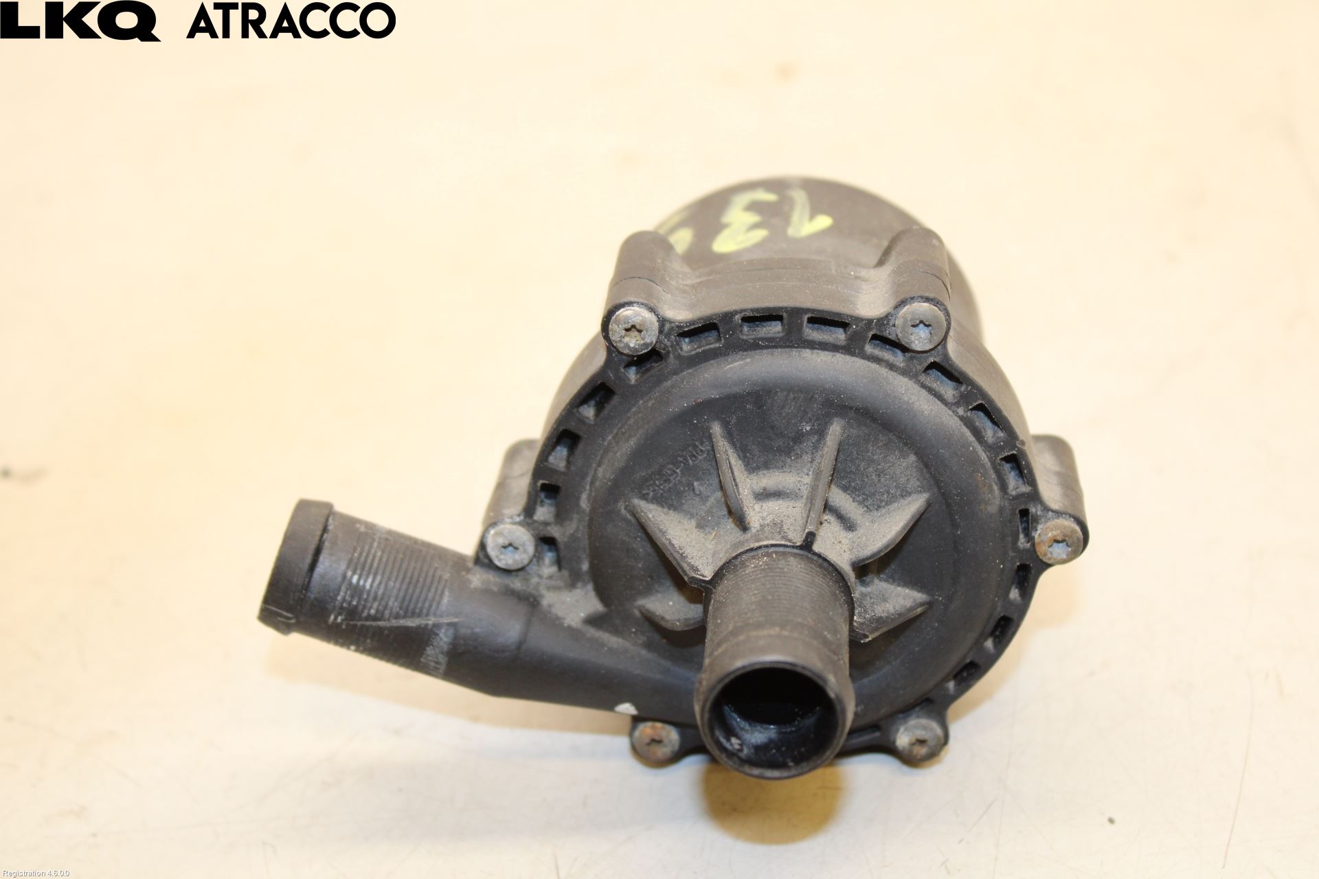 Nissan LEAF 11-17 Vannpumpe