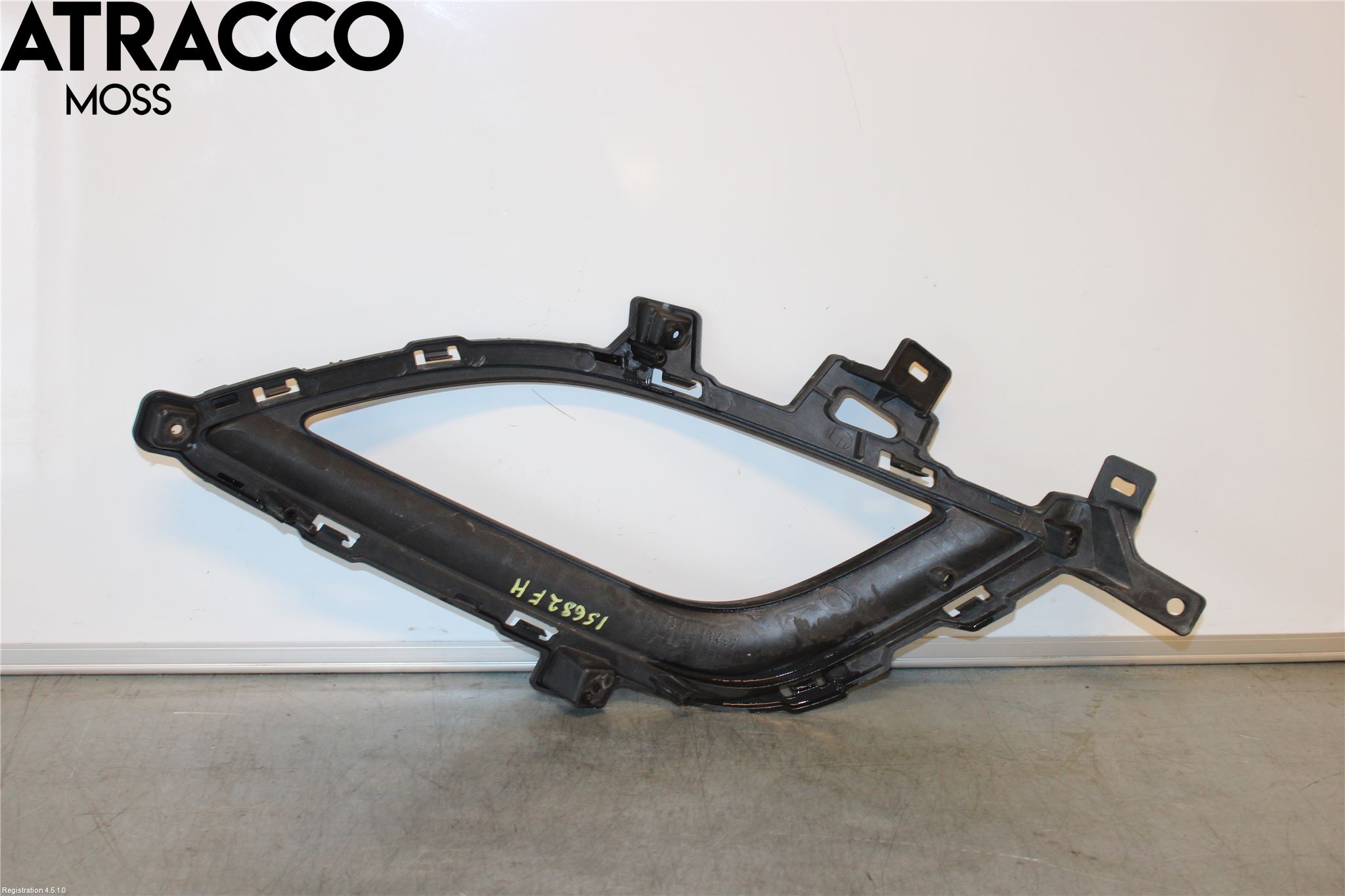 Hyundai i30 GD 13-17 Frontlykt Holder-Feste