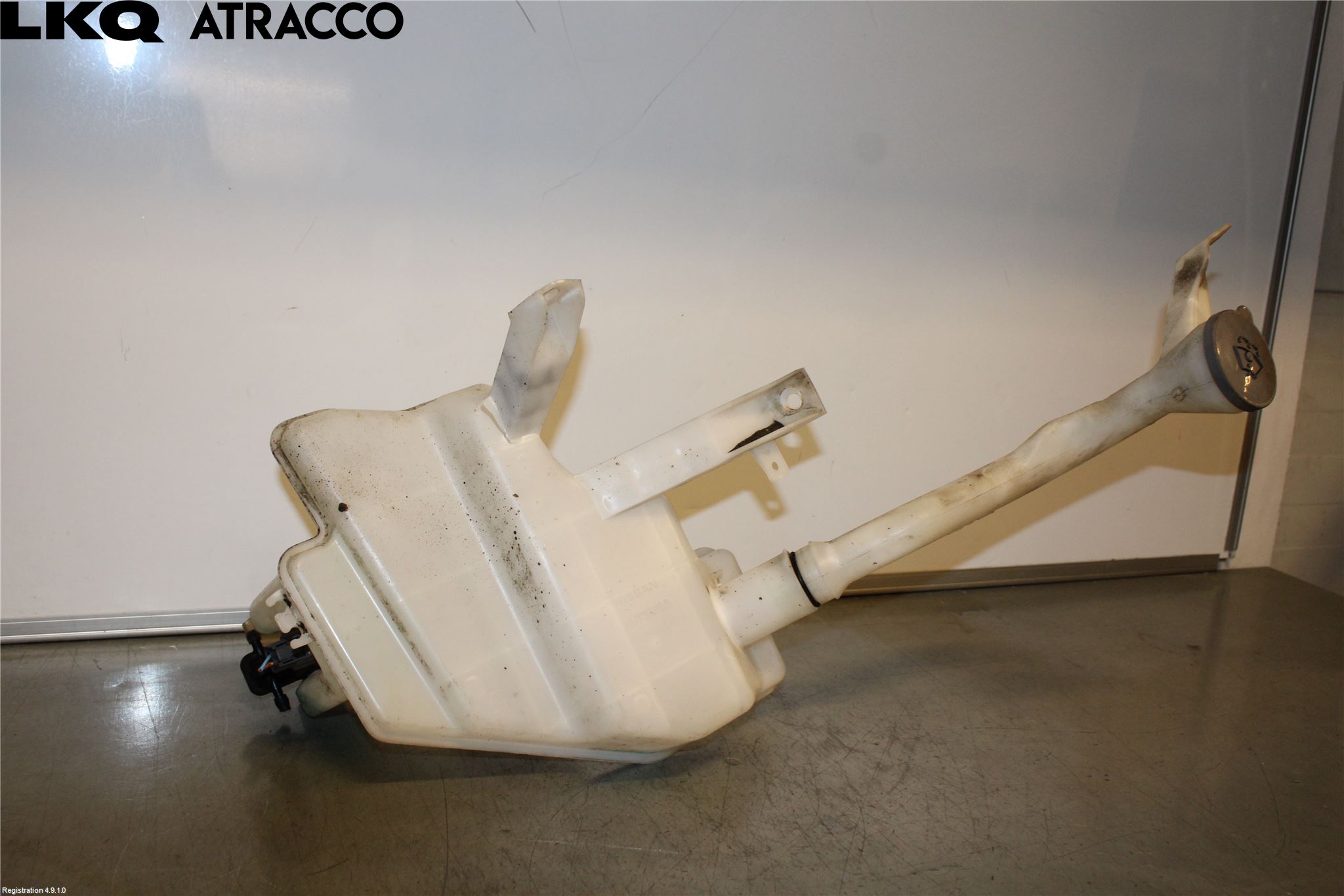 Nissan LEAF 18- Spylerbeholder Frontrute