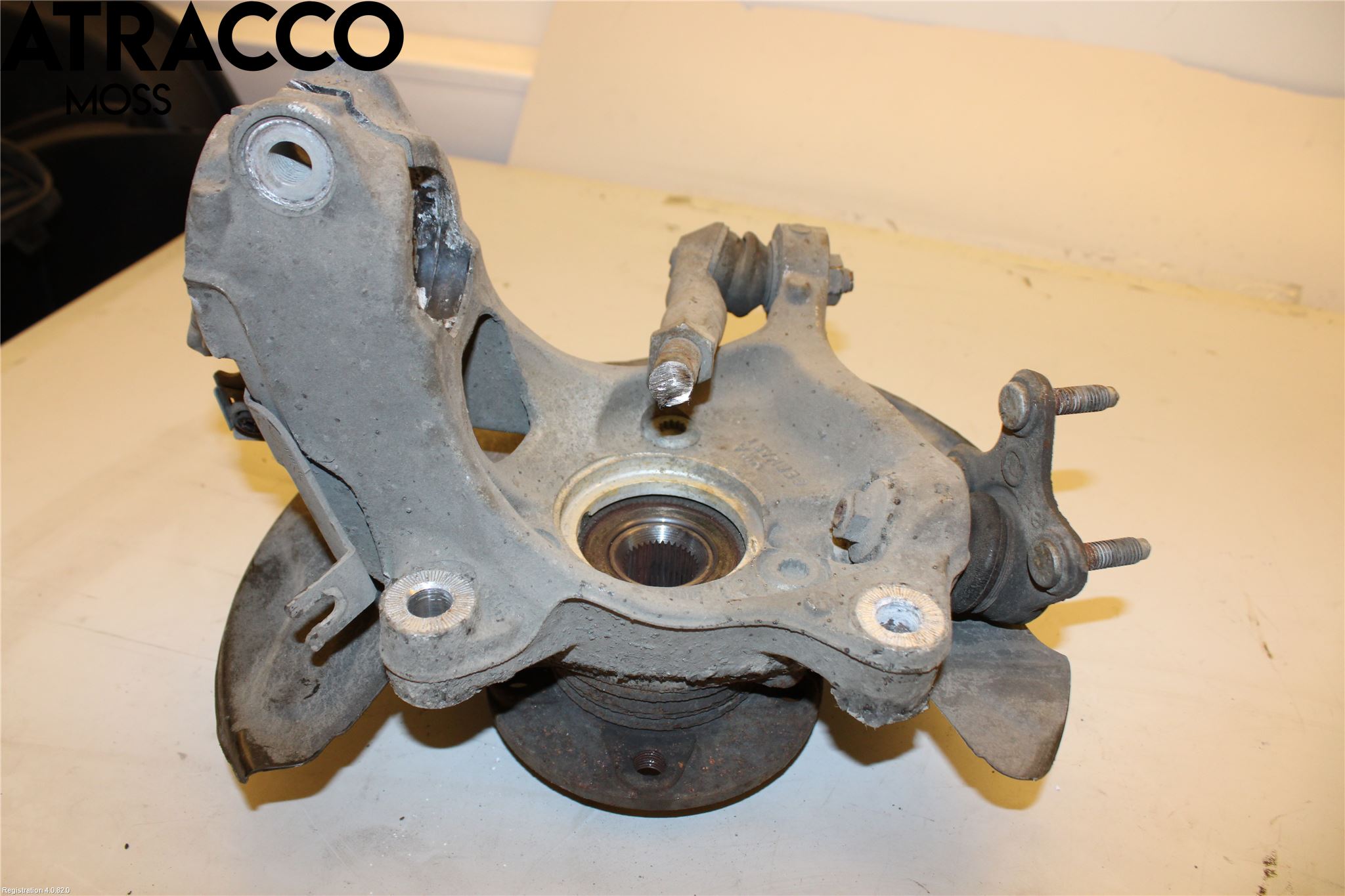 Volkswagen VW PASSAT 15-19 Spindel Hf