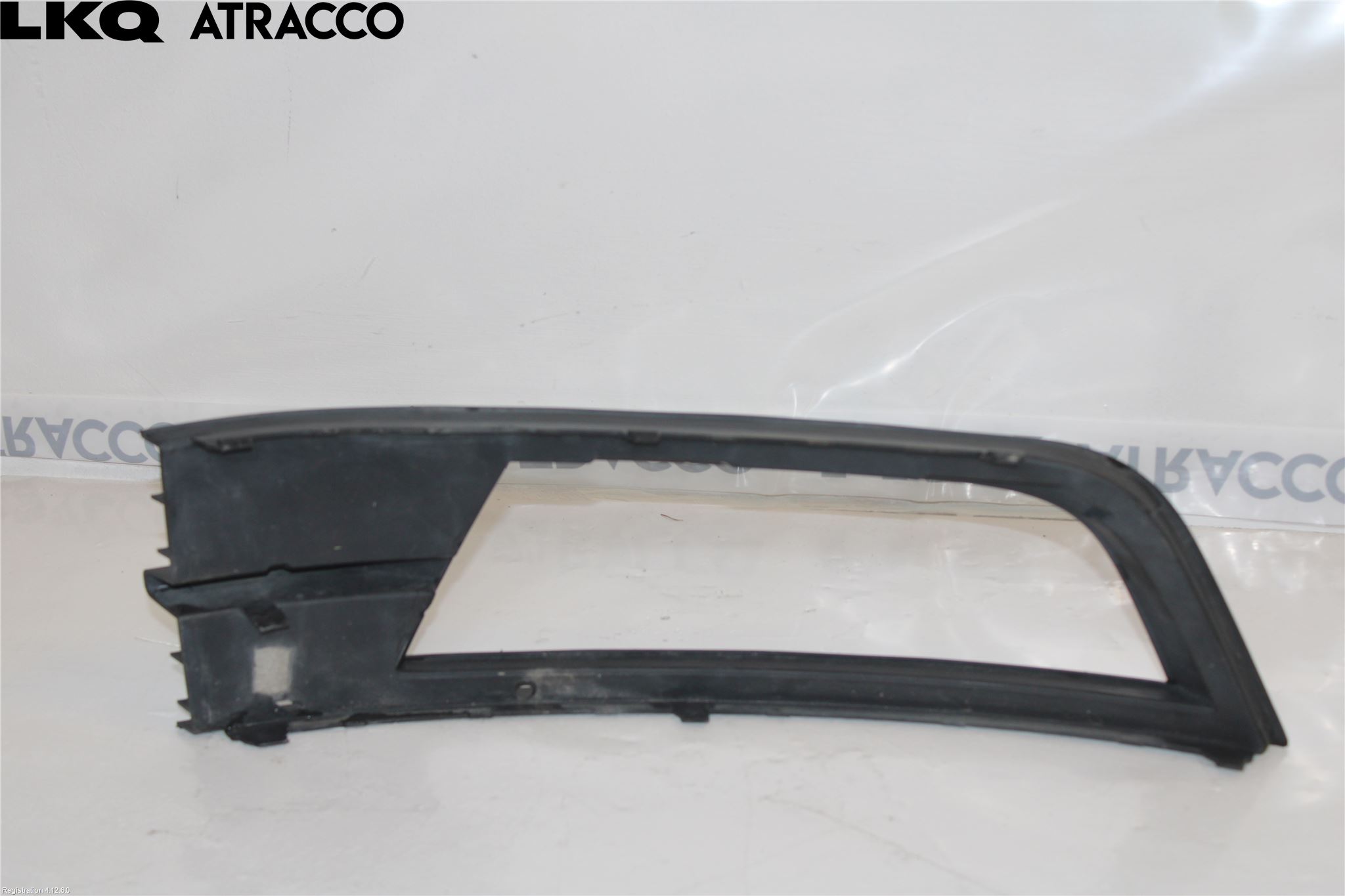 Skoda OCTAVIA (5E) 13-20 Frontlykt Kurve-Tåkelys Ramme