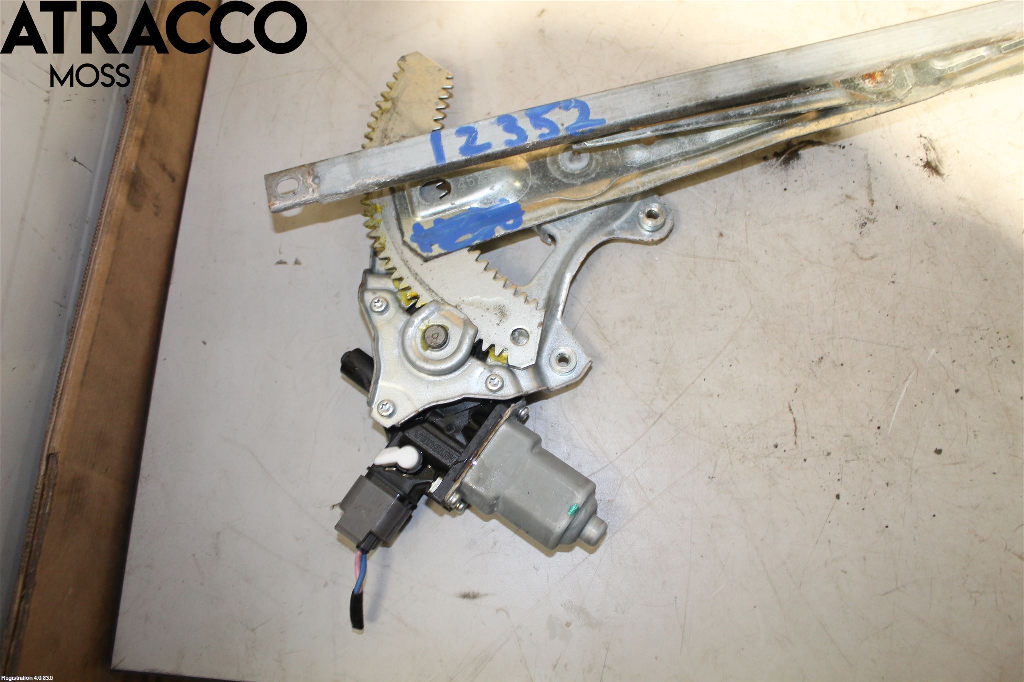 Lexus CT 200h Vindusheismotor