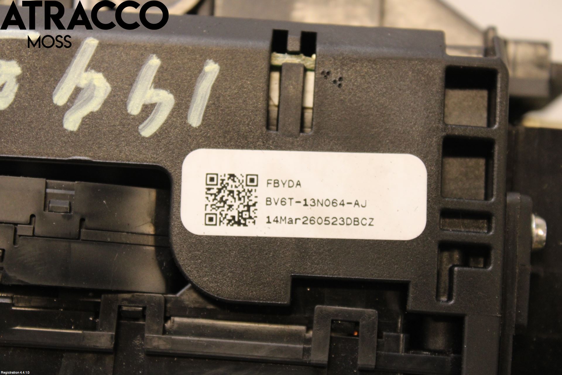 Ford FOCUS 11-14 Bryter Ratt Kombi H Og V