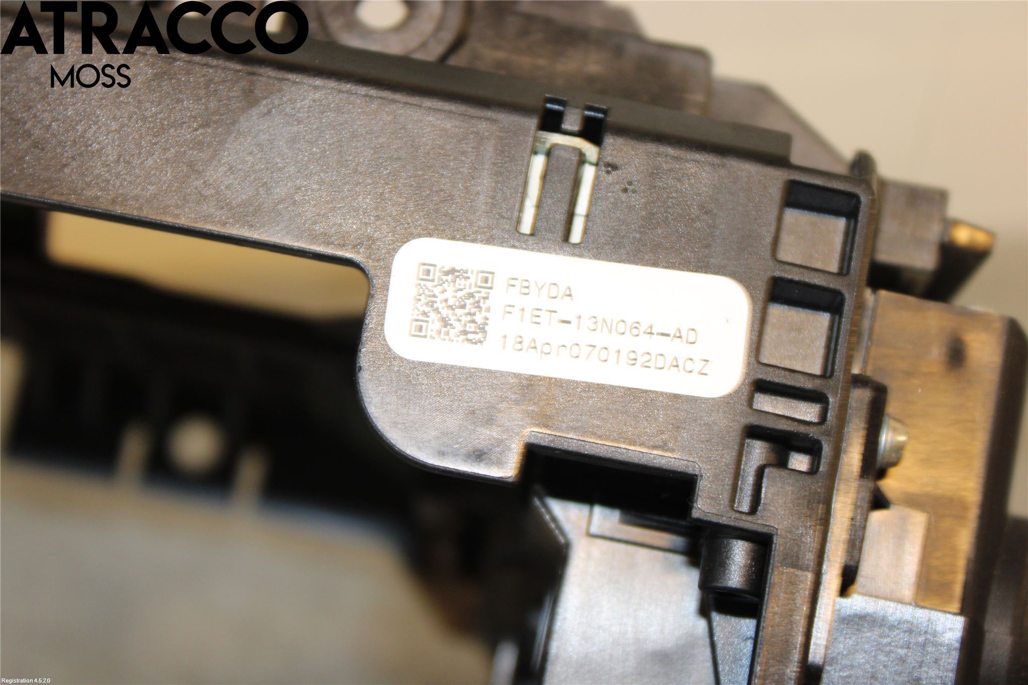 Ford FOCUS 15-18 Bryter Ratt Kombi H Og V