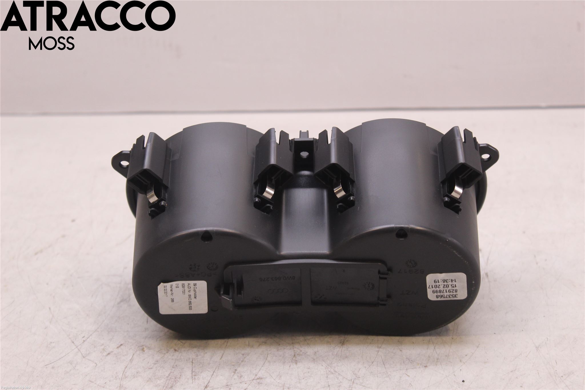 Audi A4 12-15 Innr Koppholder