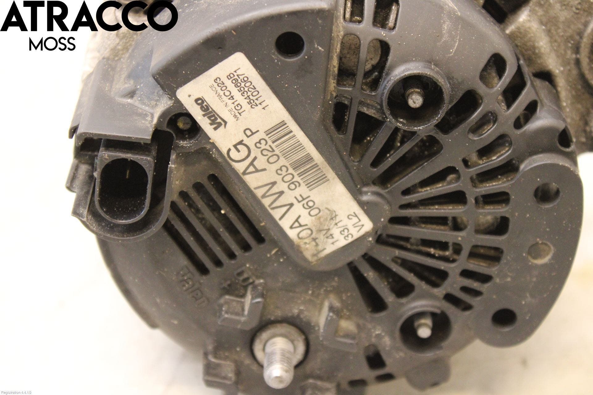 Skoda SUPERB 09-15 Dynamo