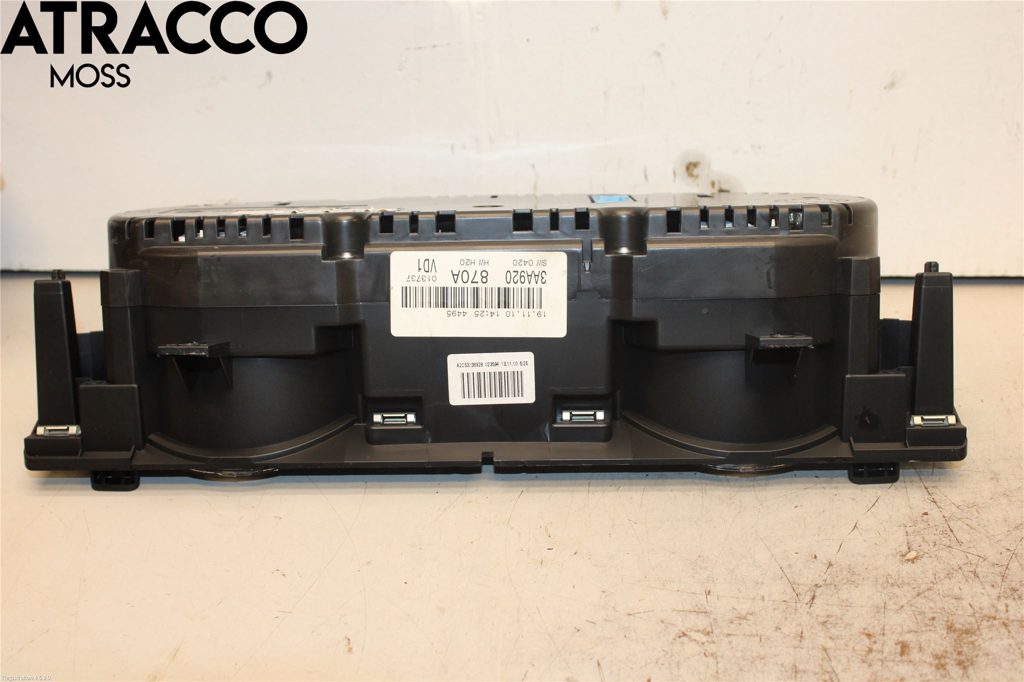 Volkswagen VW PASSAT 11-14 Instr Kombinert