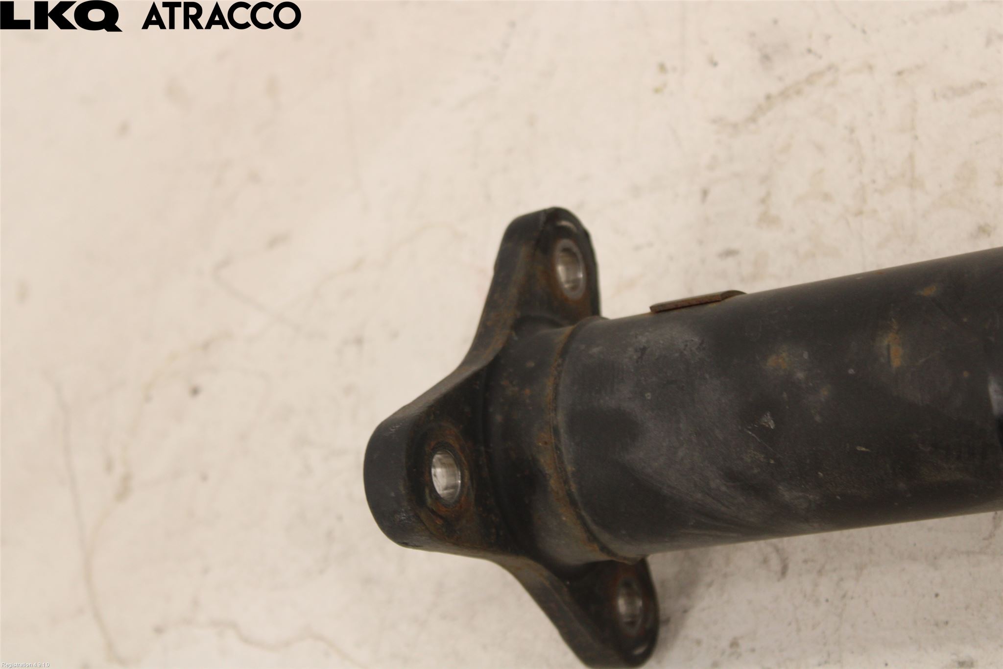 BMW 5 F10/F11/F18 09-17 Mellomaksel Kompl