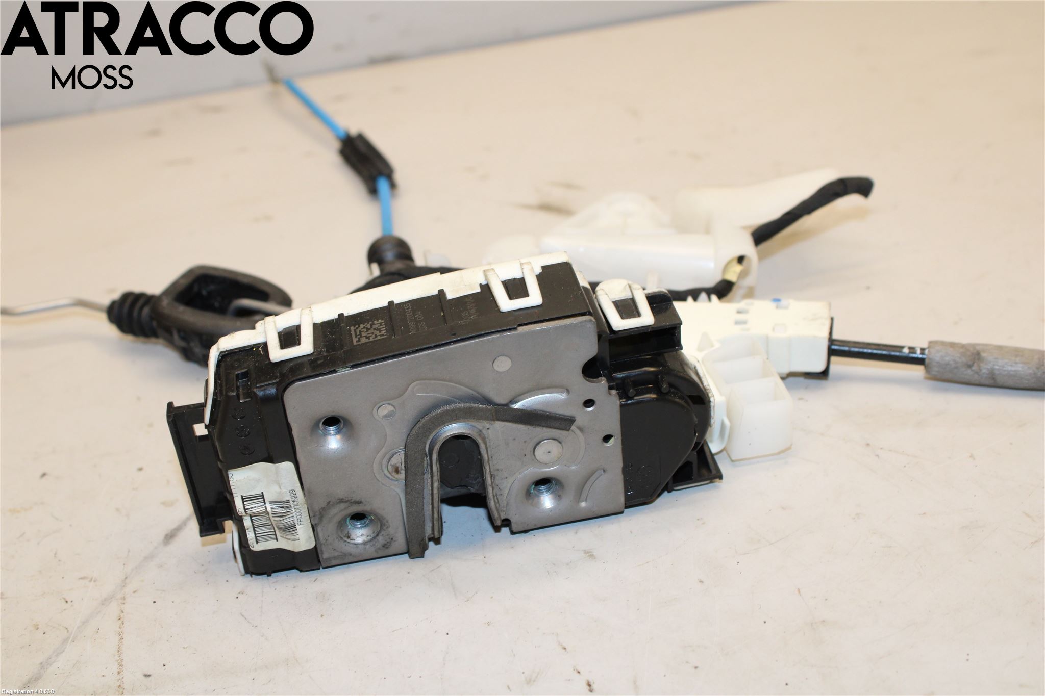 Mercedes-Benz MB E-KLASS (W212) 09-16 Dørlås - Låsekasse