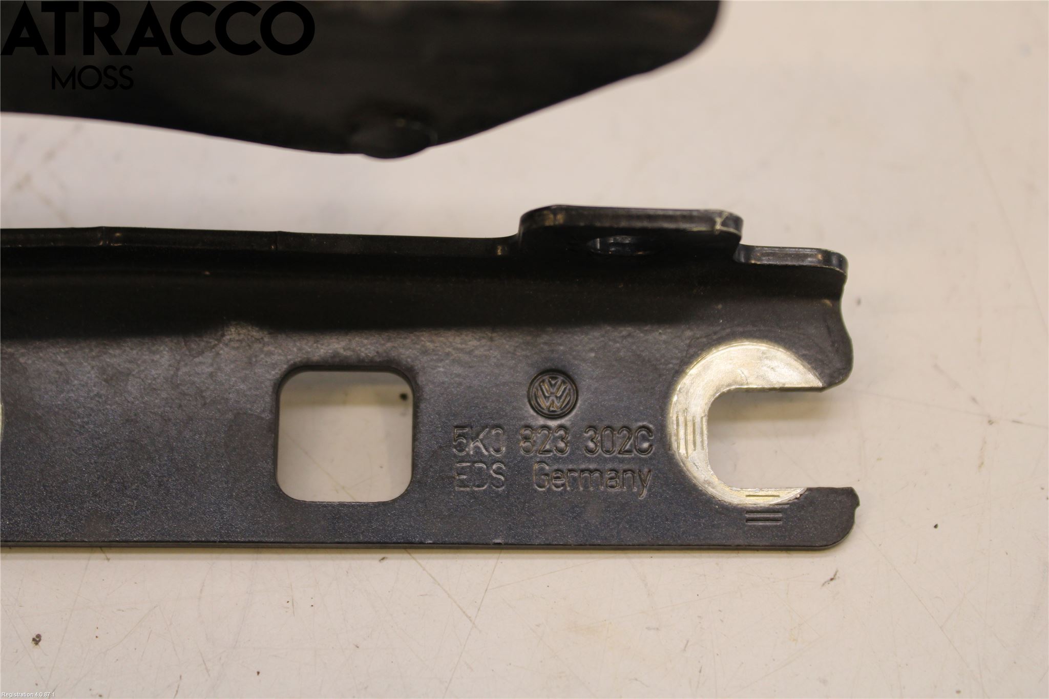 Volkswagen VW GOLF VI 09-13 Panser Hengsel - Hengsler