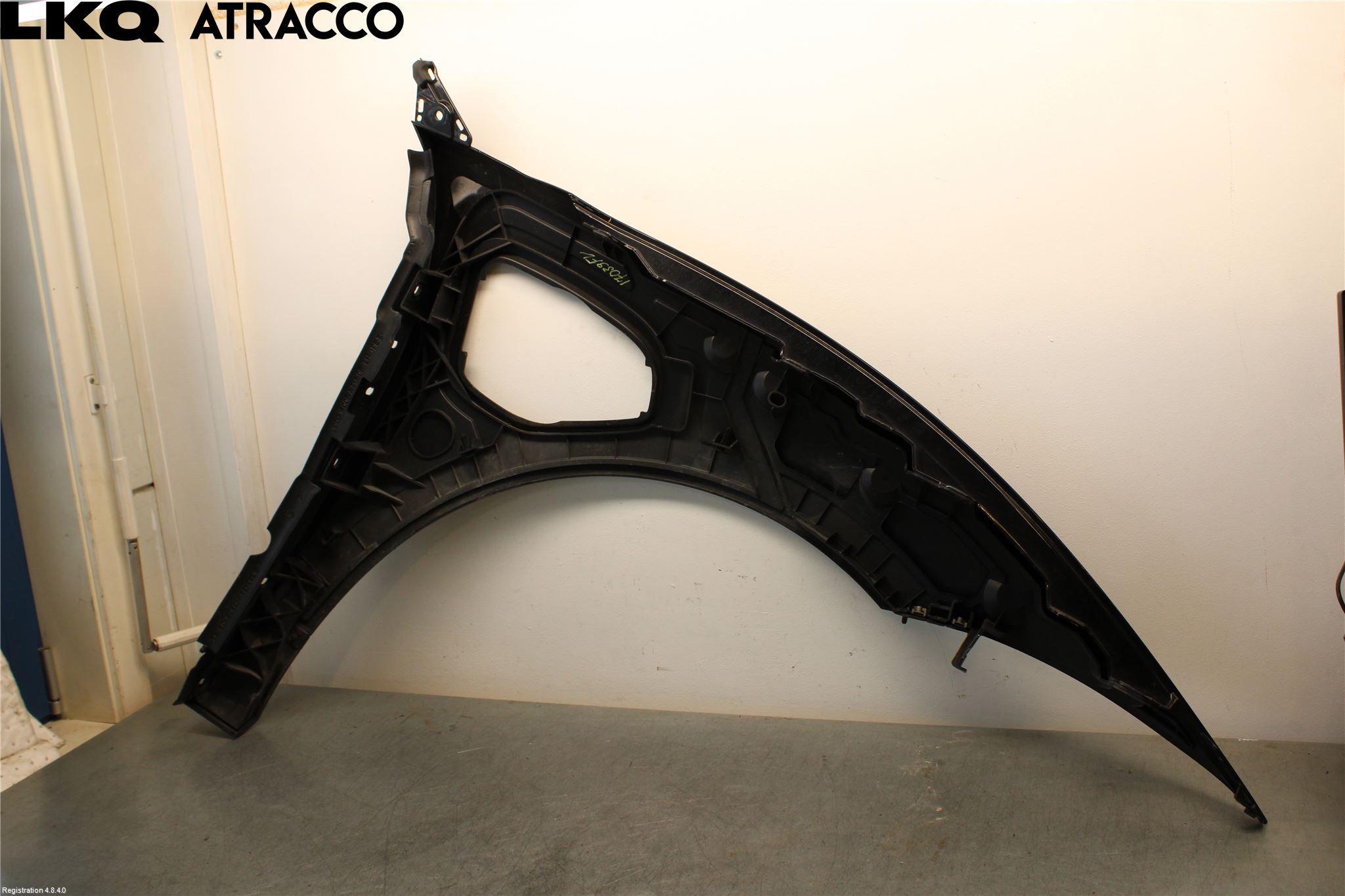 Jaguar I-PACE 18- Skjerm Foran Venstre