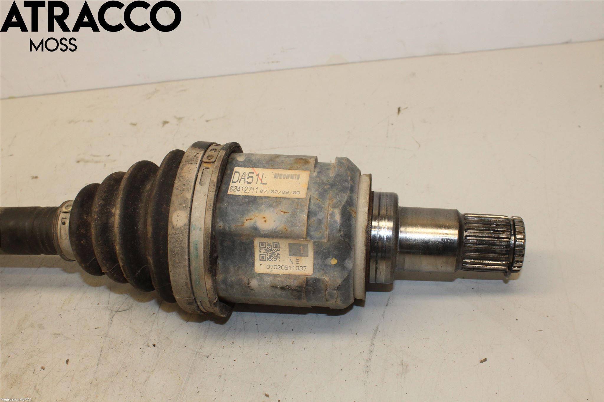 Toyota RAV 4 06-12 Drivaksel Foran Kompl Høyre