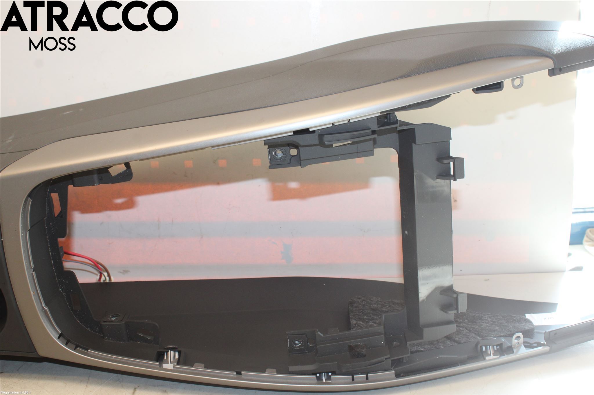 Audi A4/S4 08-11 Instrumentkonsoll Gulv