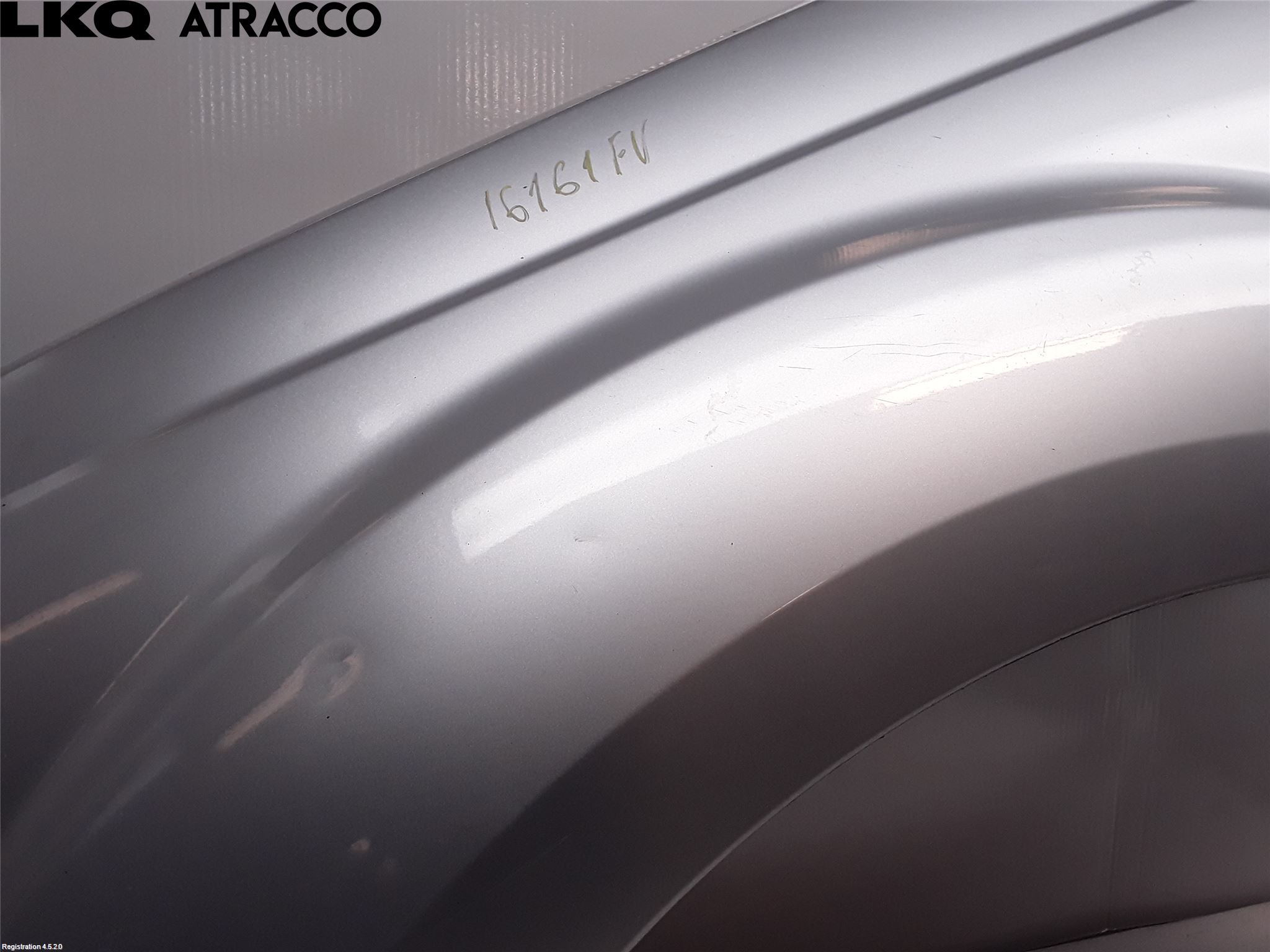 Mitsubishi OUTLANDER 07-12 Skjerm Foran Venstre