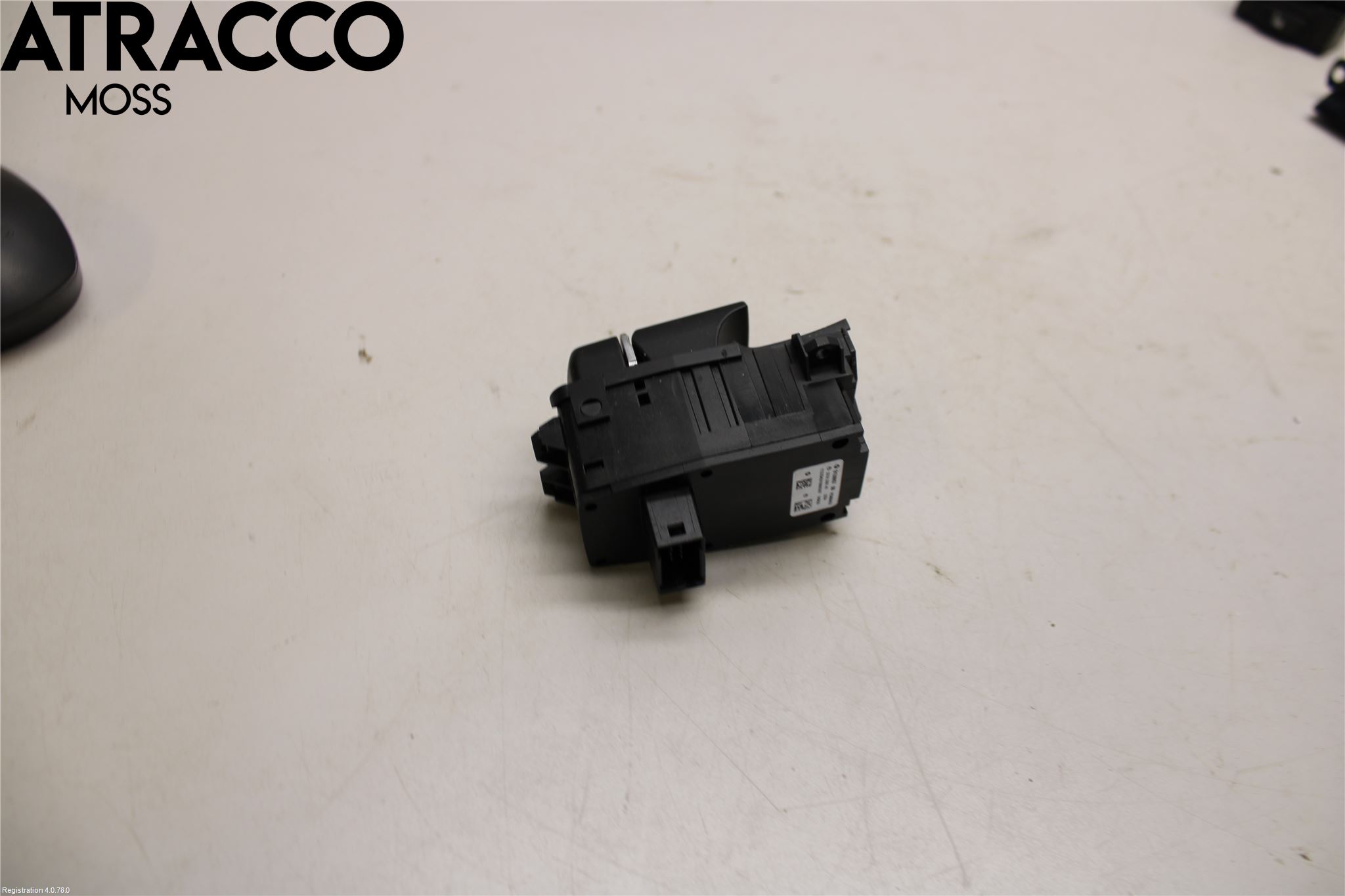 BMW 7 F01/02/03/04 09-15 Bryter Parkeringsbrems