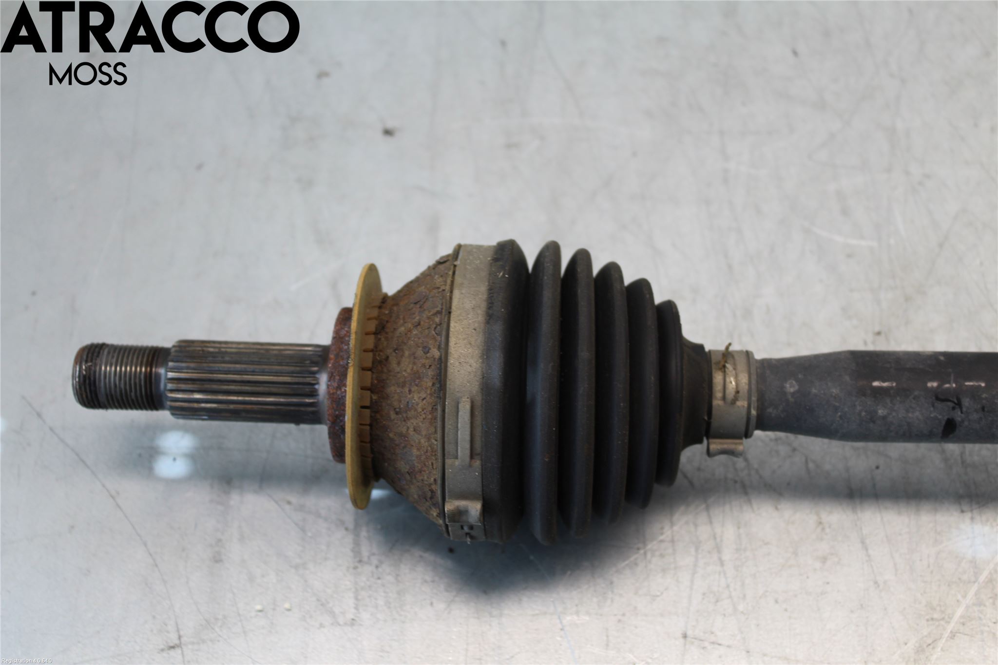 Volkswagen VW UP! / E-UP! Drivaksel Foran Kompl Høyre