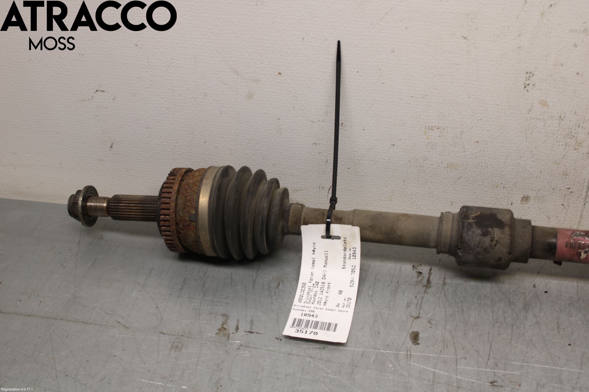 Hyundai i40 08-15 Drivaksel Foran Kompl Høyre