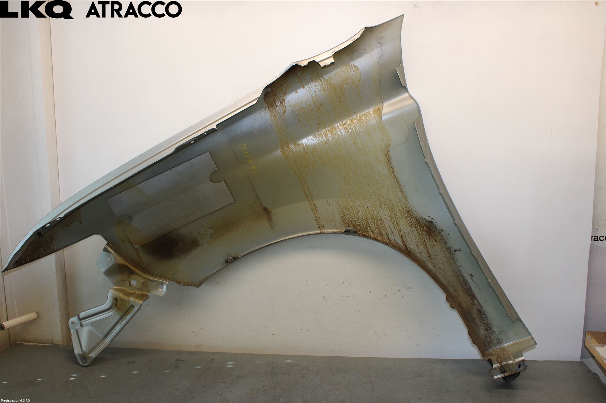 Mitsubishi OUTLANDER 13-21 Skjerm Foran Høyre