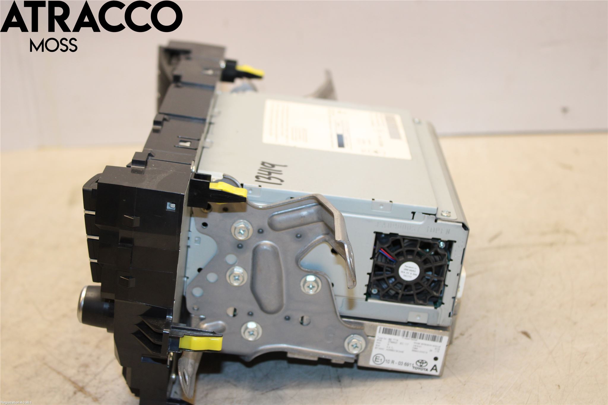 Toyota AVENSIS 09-15 Stereo Radio Med Cd