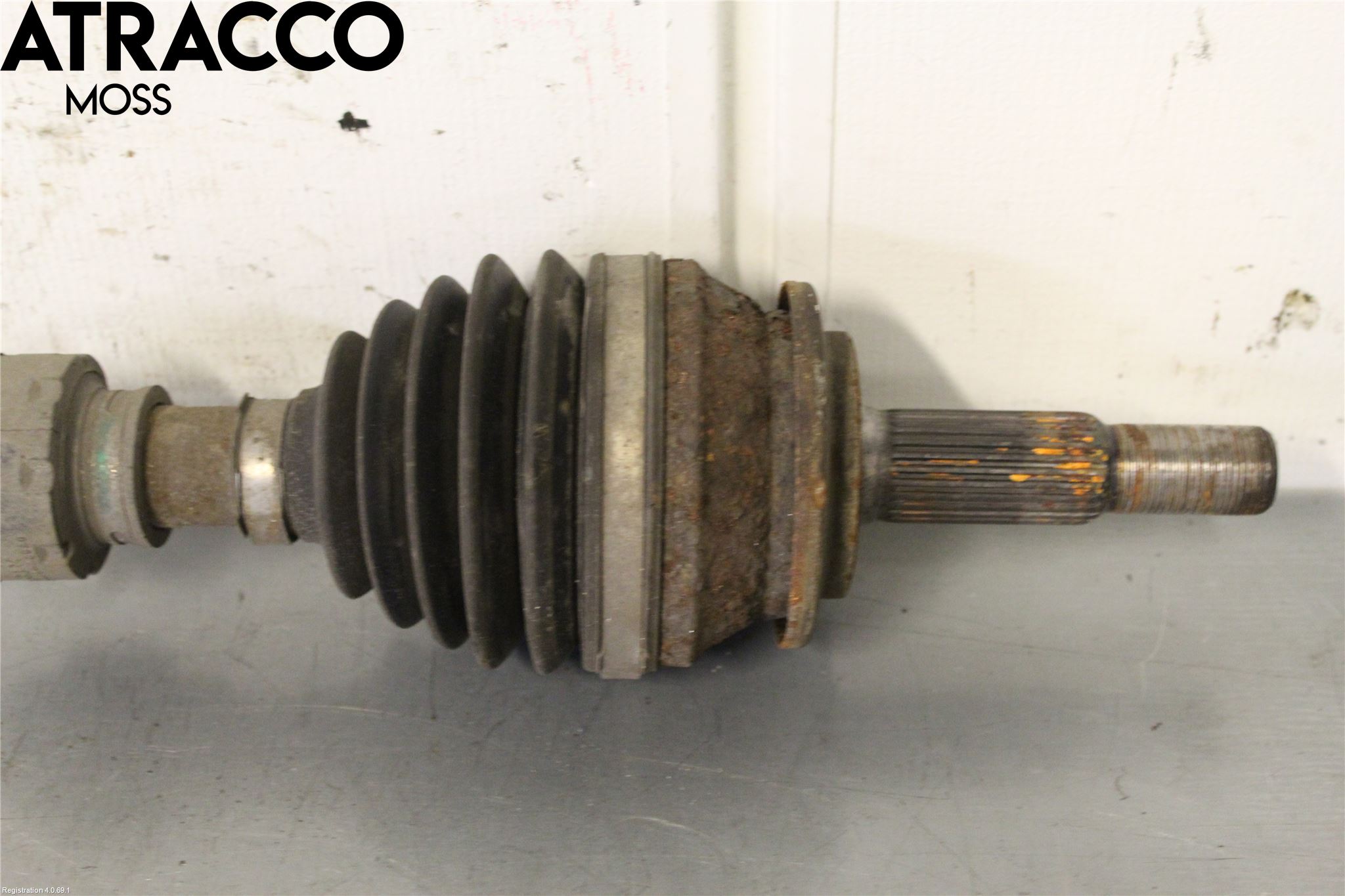 Toyota RAV 4 06-12 Drivaksel Foran Kompl Venstre