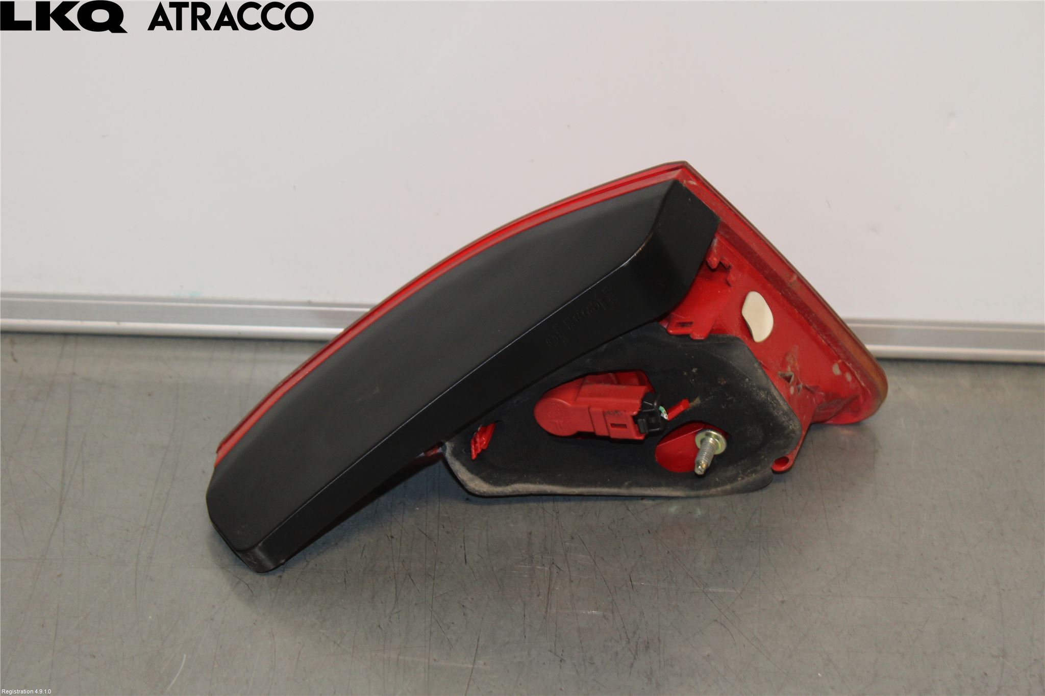 Peugeot 3008 09-16 Baklykt Venstre  På Luke(Indre