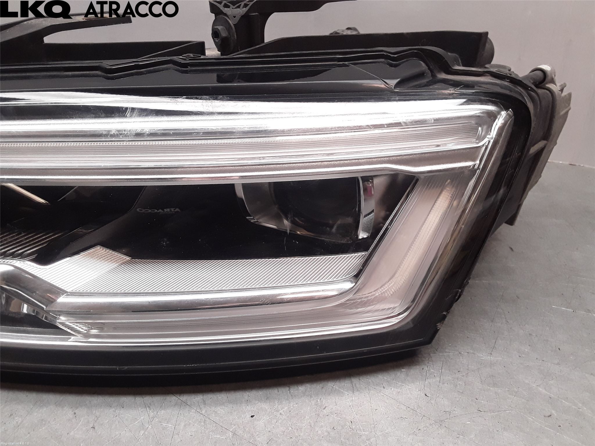 Audi Q3 8U 12-18 Frontlykt Venstre