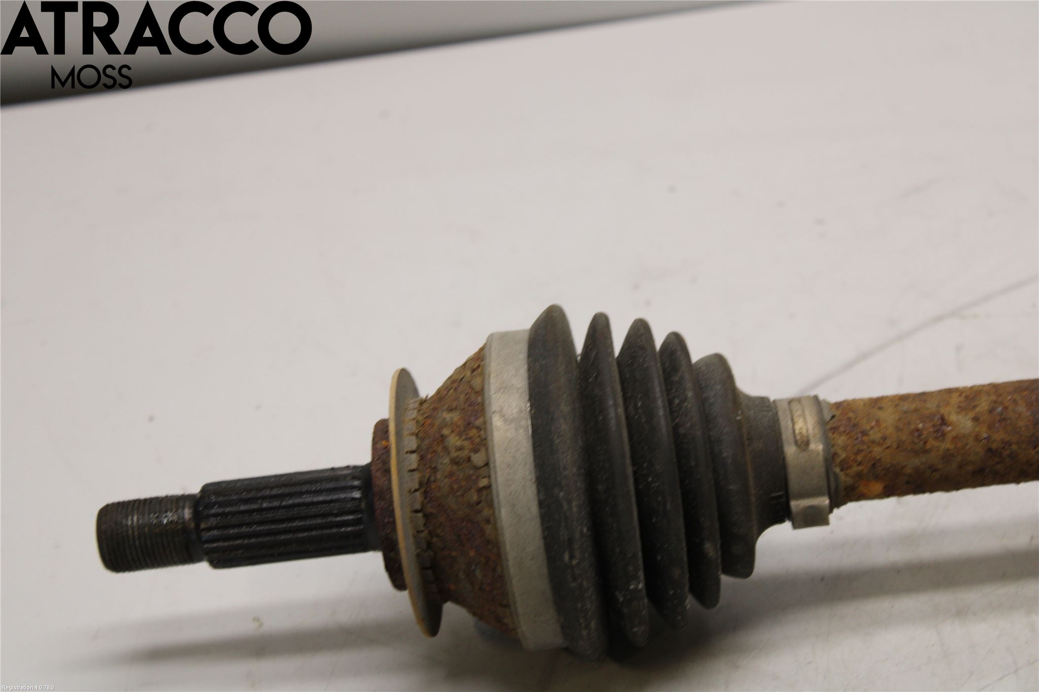 Volkswagen VW UP! / E-UP! Drivaksel Foran Kompl Høyre