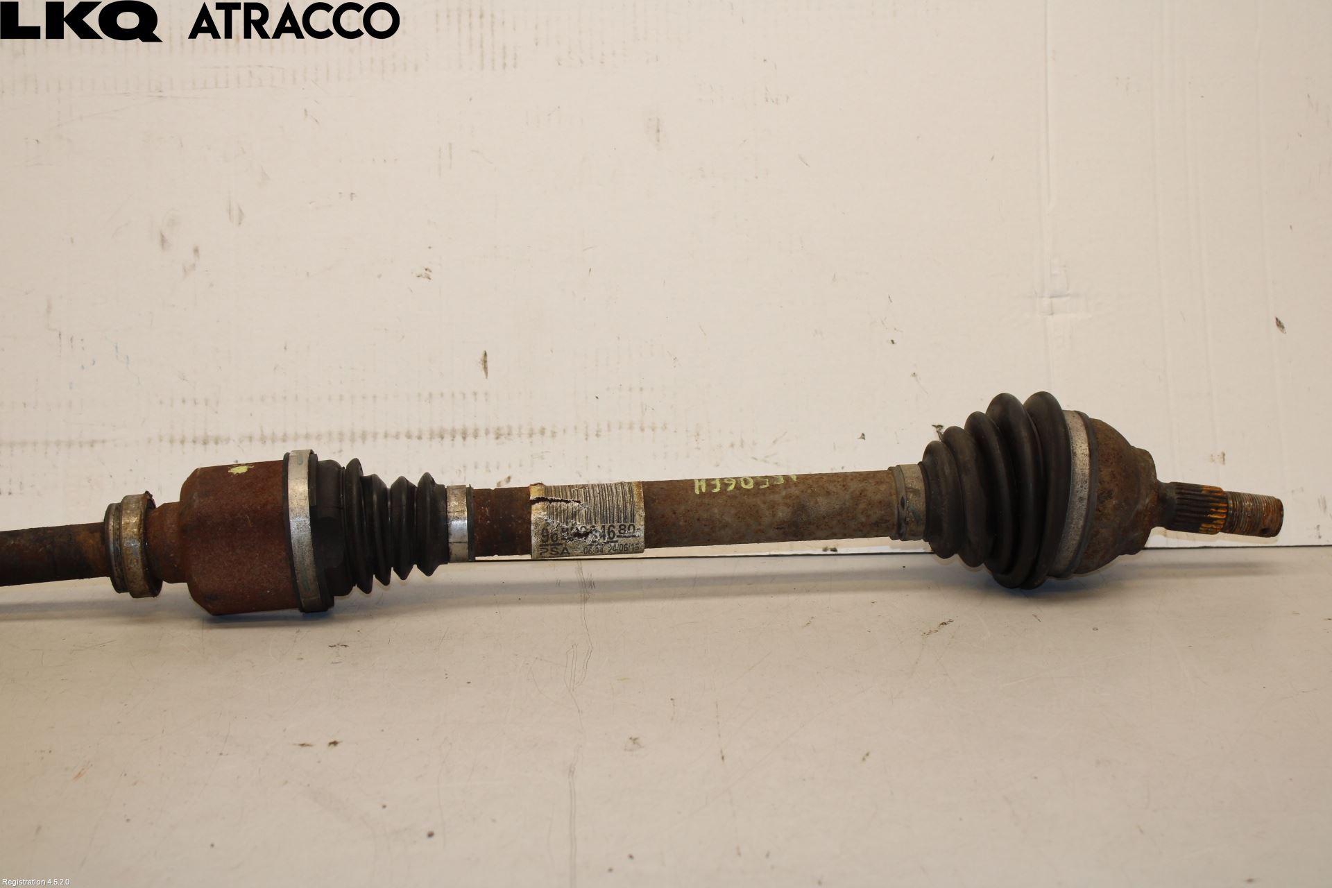 Peugeot 3008 09-16 Drivaksel Foran Kompl Høyre