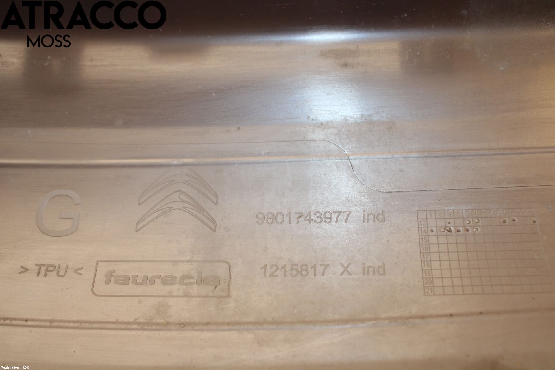 Citroen C4 CACTUS 14-20 Støtfangerfeste Foran Venstre