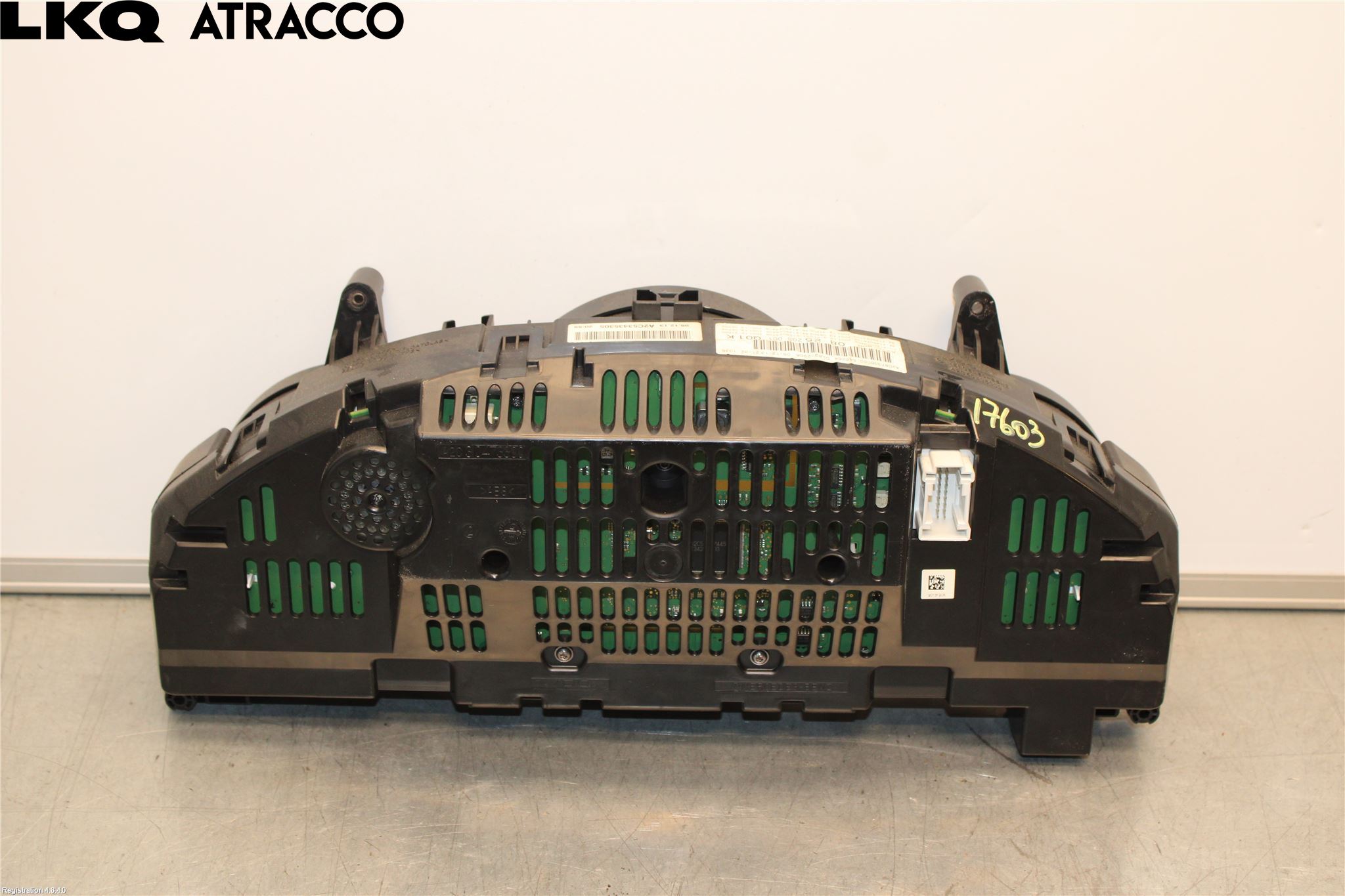 Mercedes-Benz MB E-KLASS (W212) 09-16 Instr Kombinert