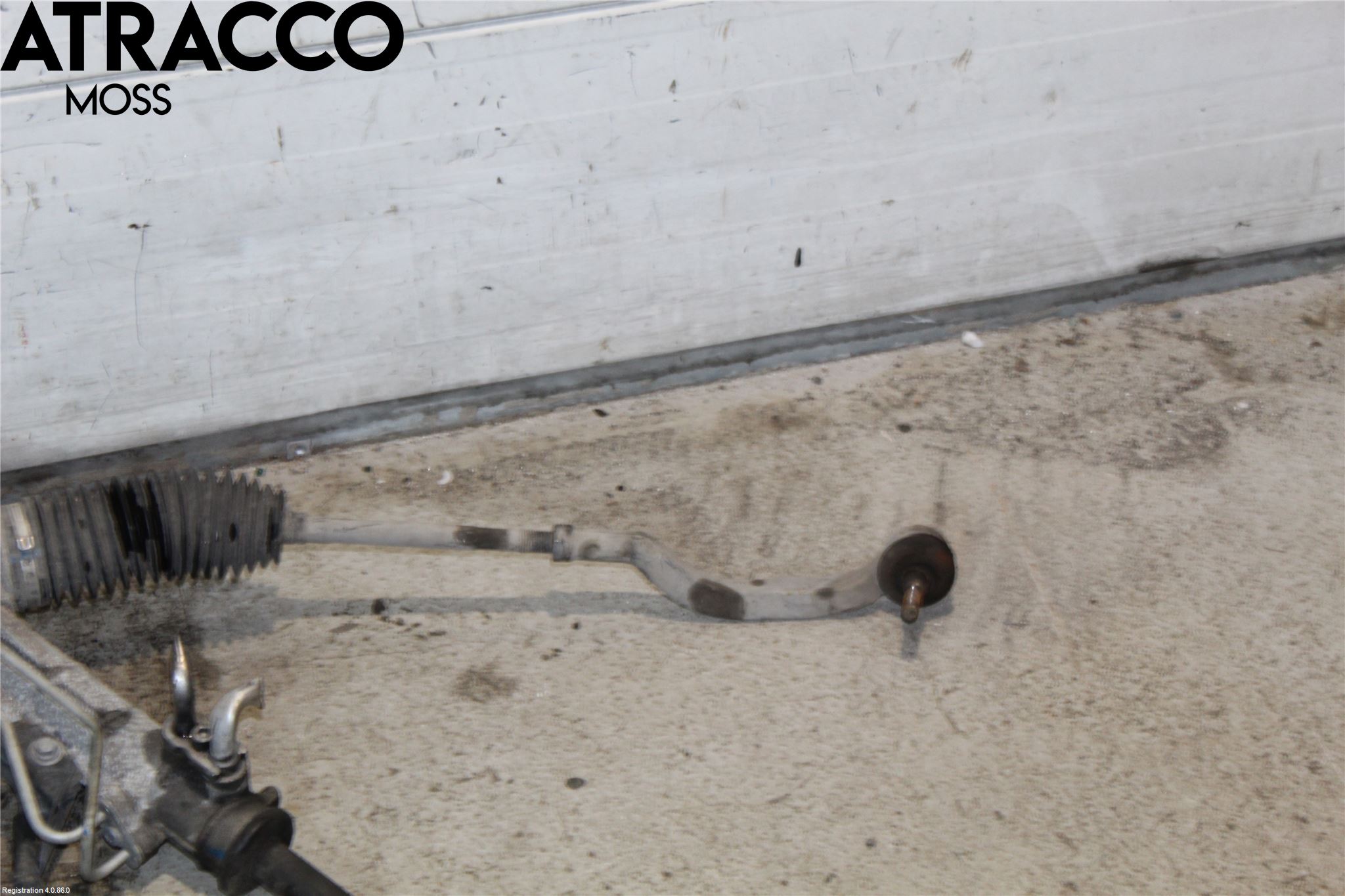 Renault TRAFIC/E-TECH 15- Servo Snekke - Tannstang