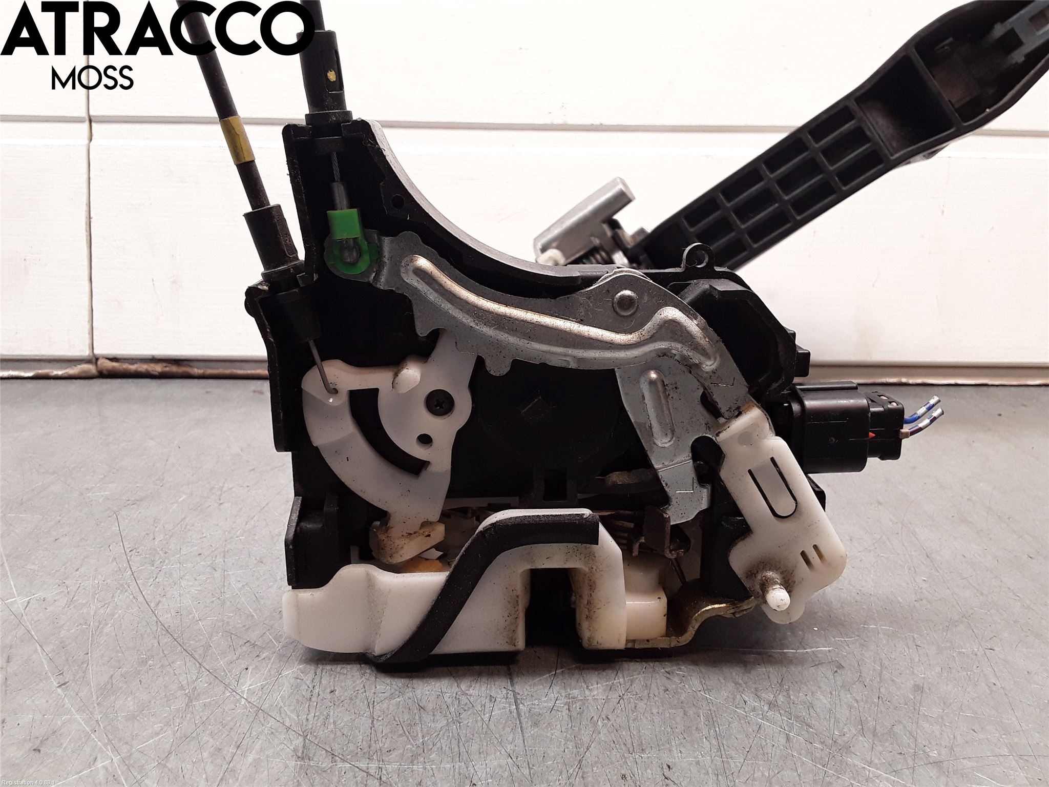 Mitsubishi L200 06-15 Dørlås - Låsekasse