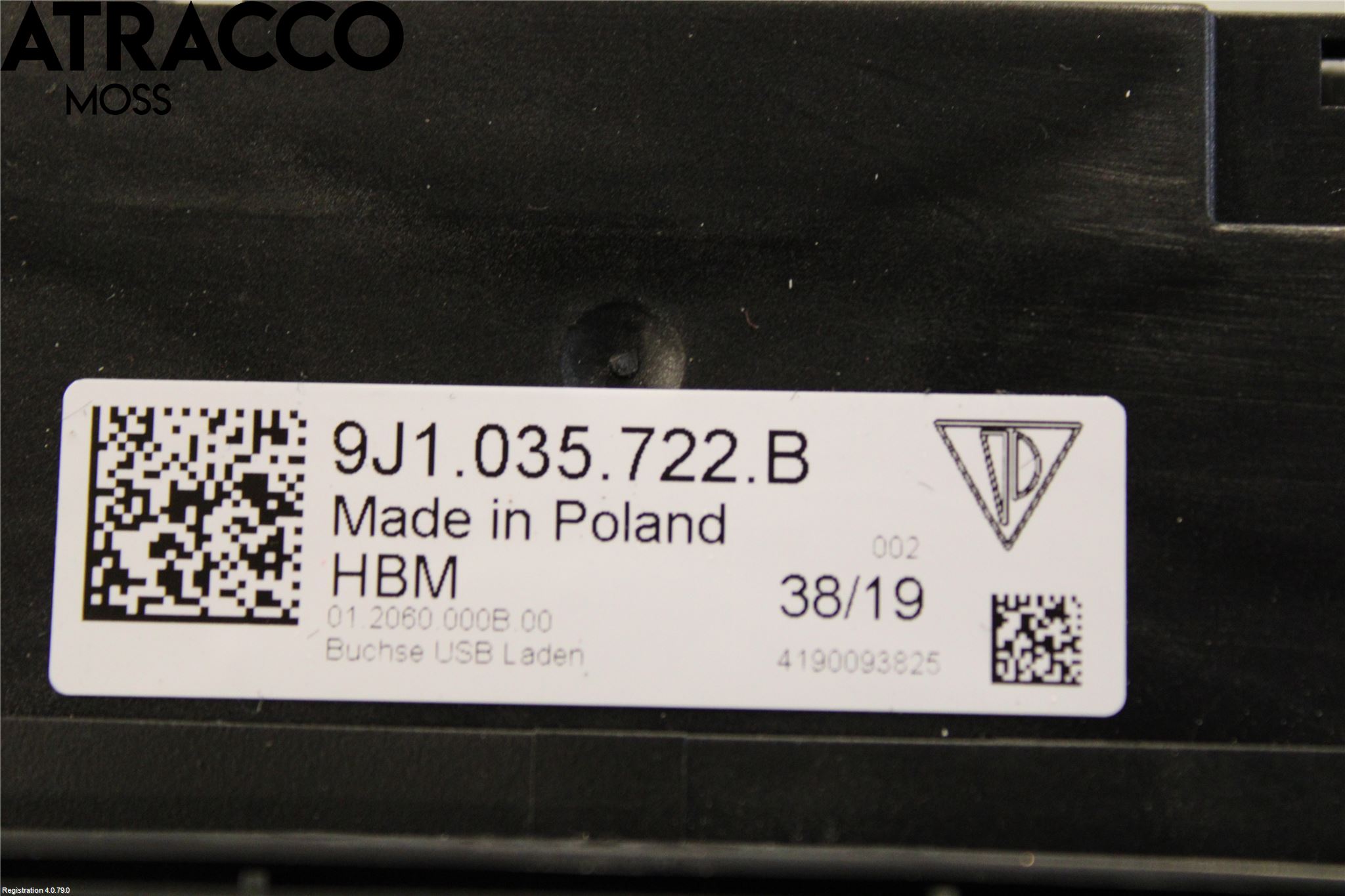 Porsche TAYCAN 20- Usb Connection