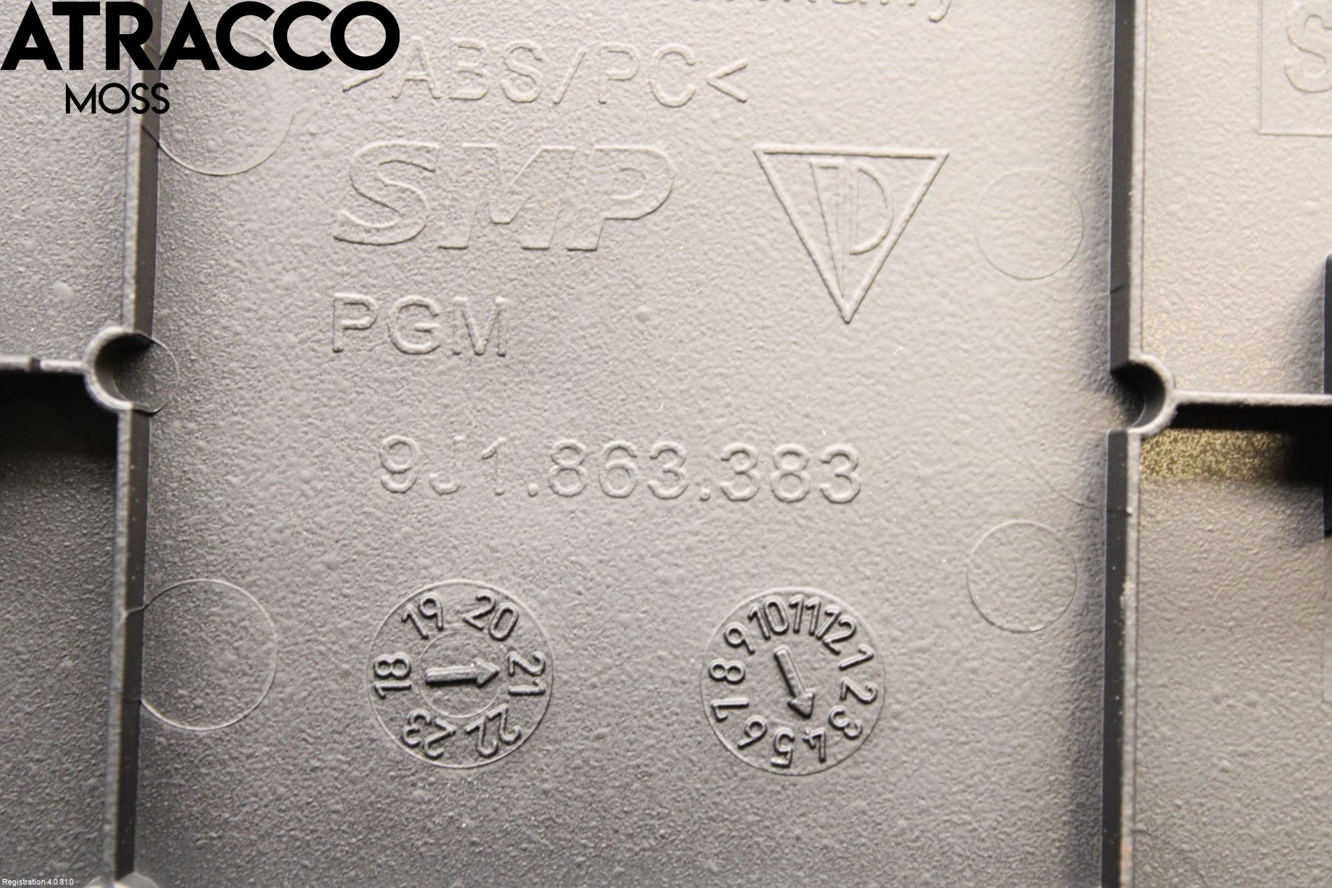 Porsche TAYCAN 20- Innr Konsoll-Lomme