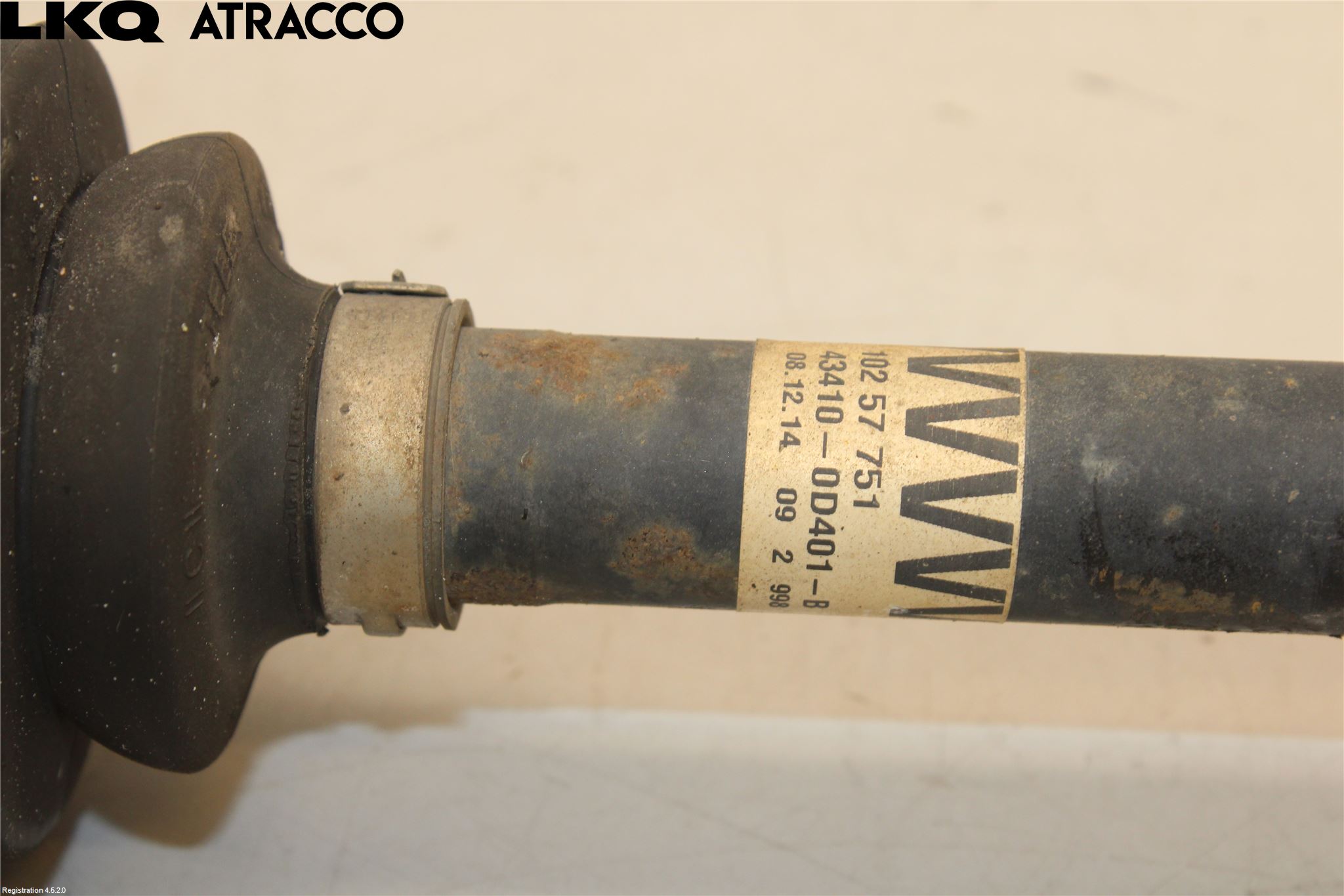 Toyota YARIS XP130 15-20 Drivaksel Foran Kompl Høyre