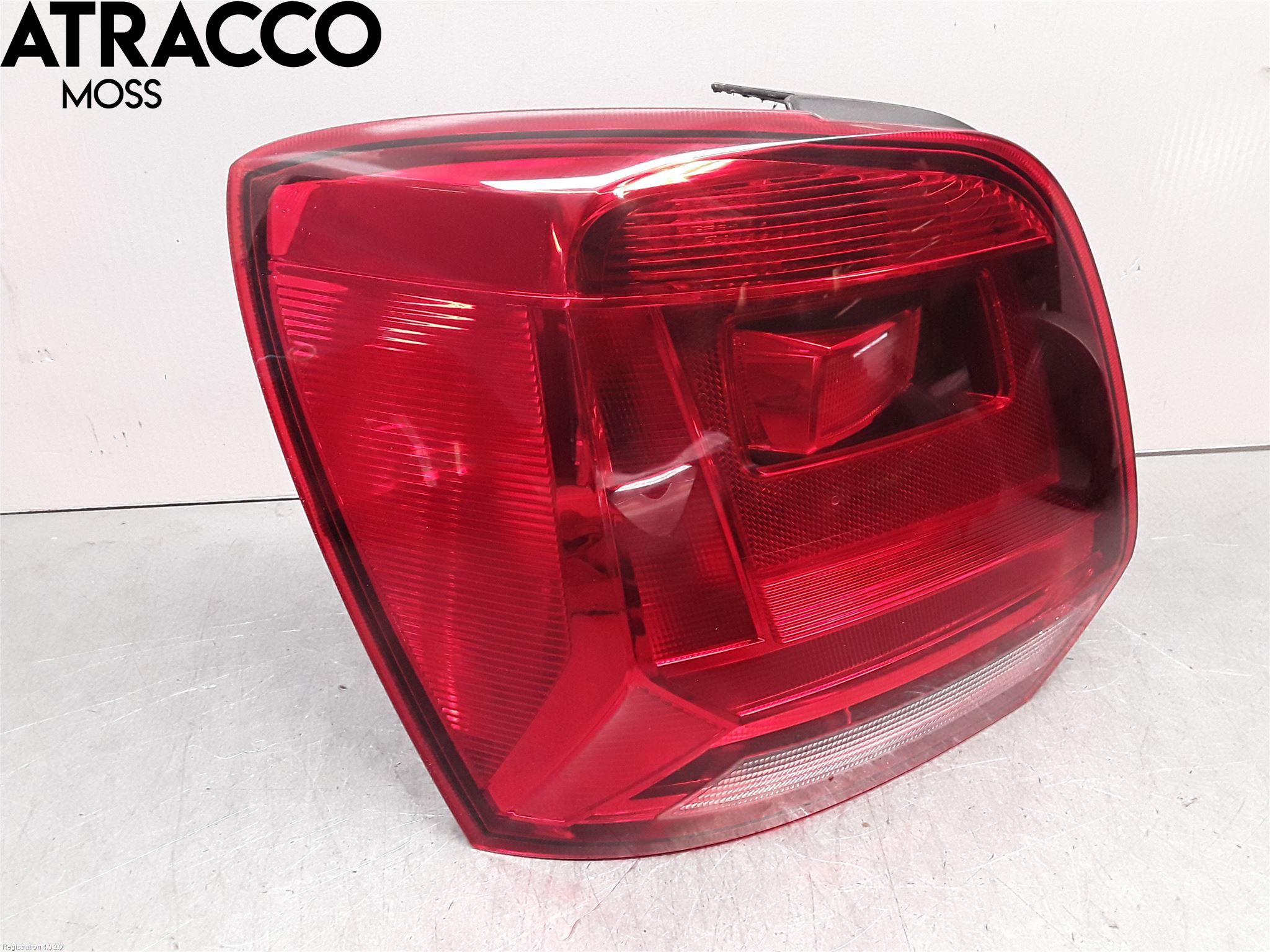 Volkswagen VW POLO 10-17 Baklykt Venstre