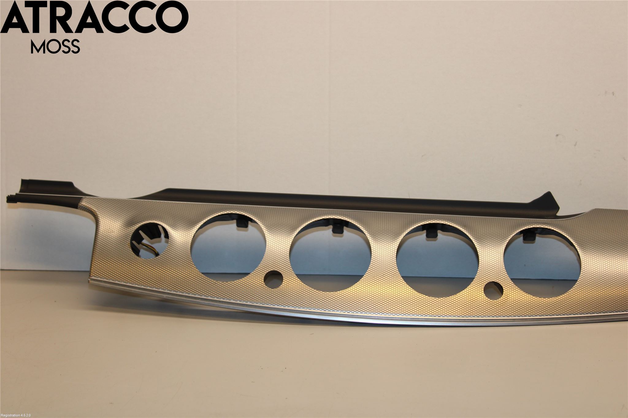 Mercedes-Benz MB E-KLASS (W213) 16-23 Innr Dekor Instrbord