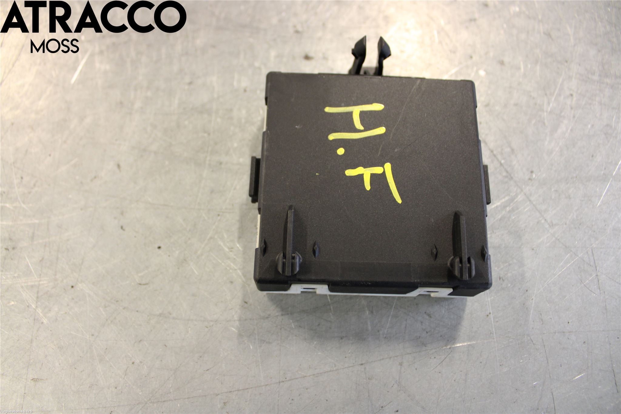 Mercedes-Benz MB C-KLASS (W205) 14-21 Styreenhet Dør