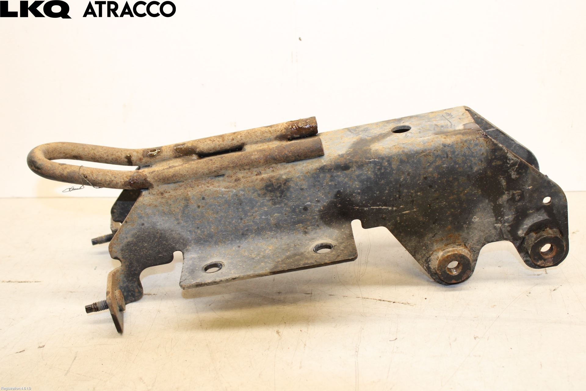 Ford TRANSIT/TOURNEO CUSTOM 13-24 Støtfangerfeste Bak Venstre