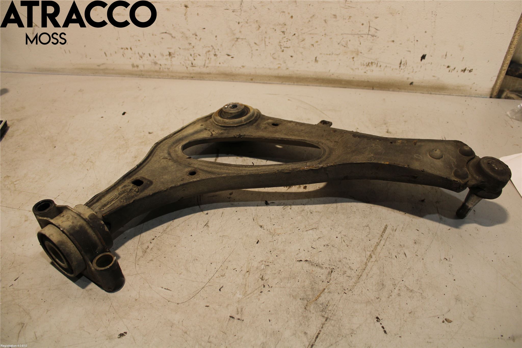 Mercedes-Benz MB VITO/V-KLASS (W640,W447,W448) 14- Bærearm Foran Venstre Nedre