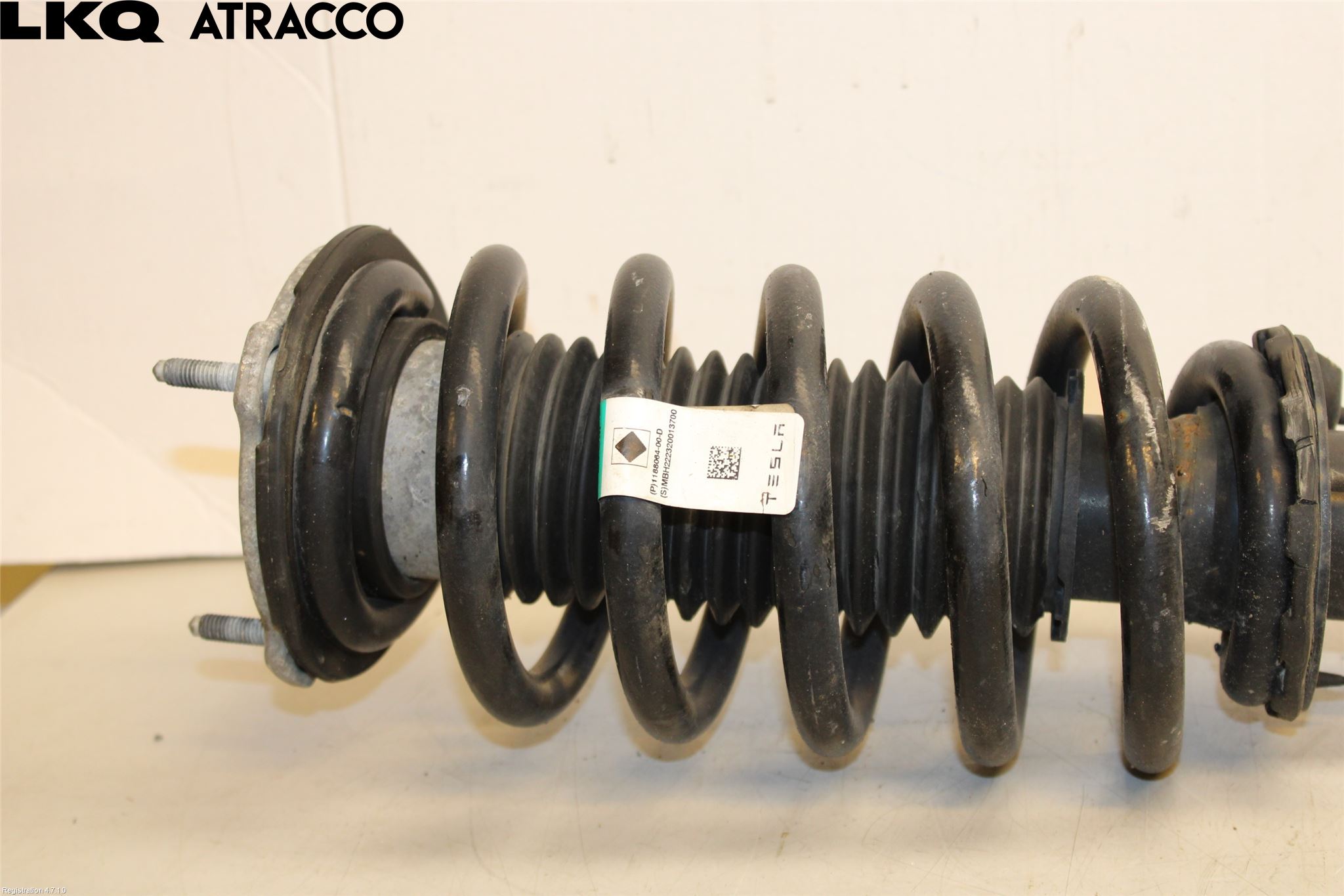 Tesla MODEL Y 21- Fjærbein Foran Venstre