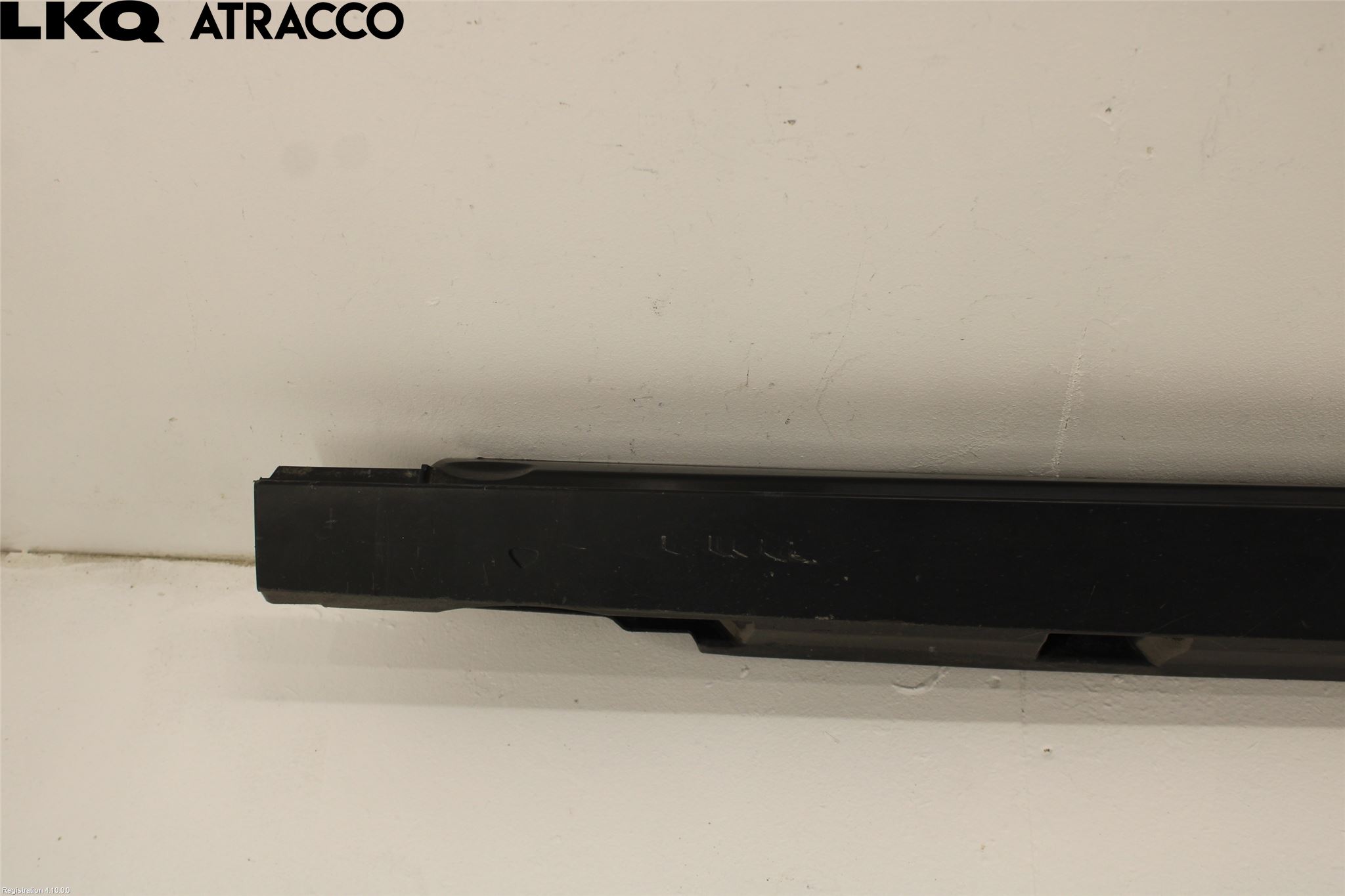 Mitsubishi OUTLANDER 07-12 Kanalskjørt Venstre