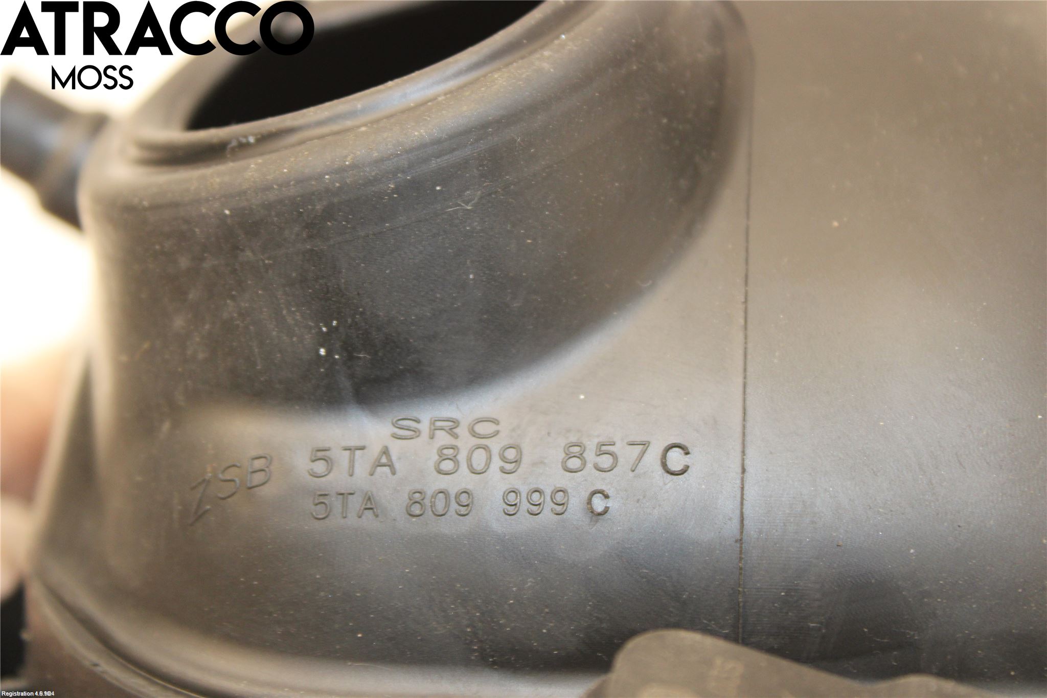 Volkswagen VW TOURAN 16- Drivstoff Tankluke