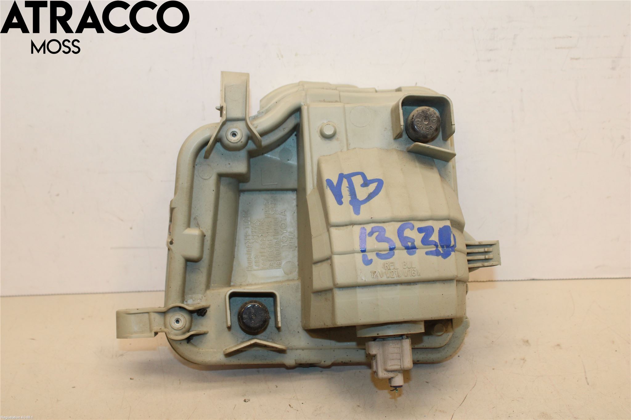 Toyota VERSO-S 11-16 Baklykt Venstre