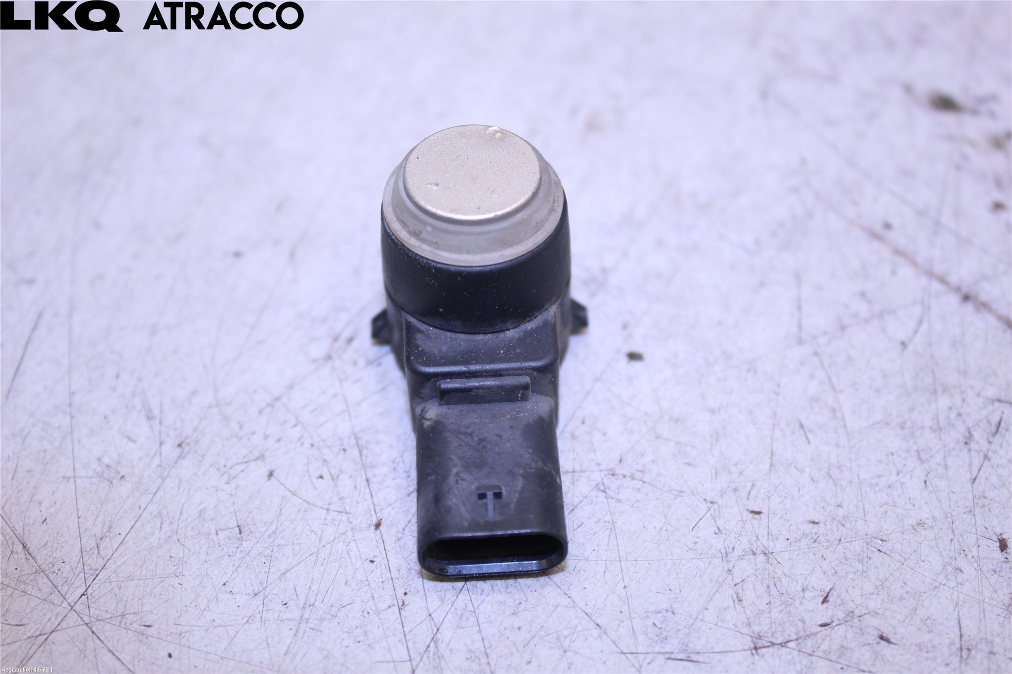 Mercedes-Benz MB E-KLASS (W212) 09-16 Sensor Parkering Front