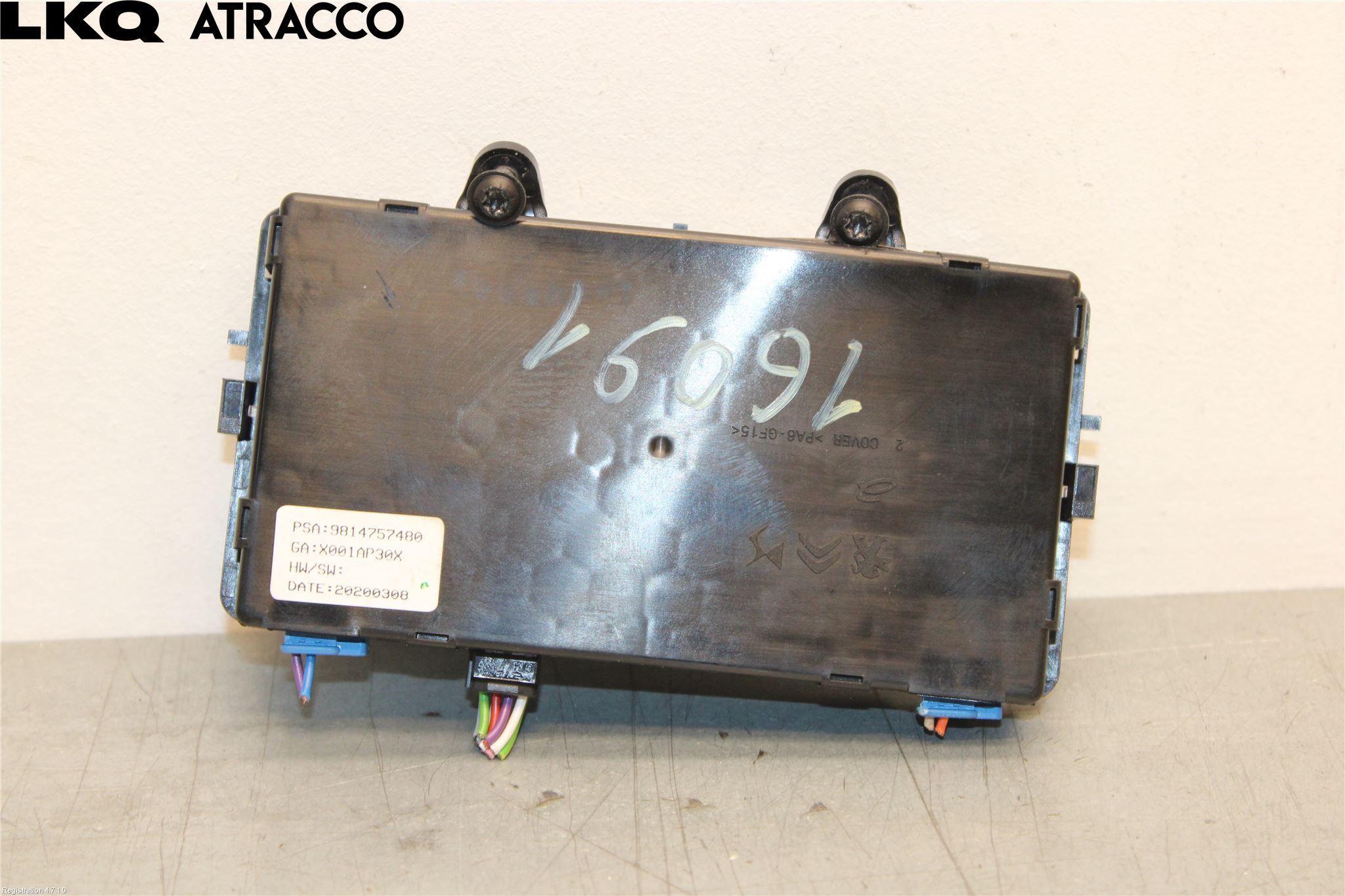 Peugeot 2008/E-2008 20- Innr Taklys