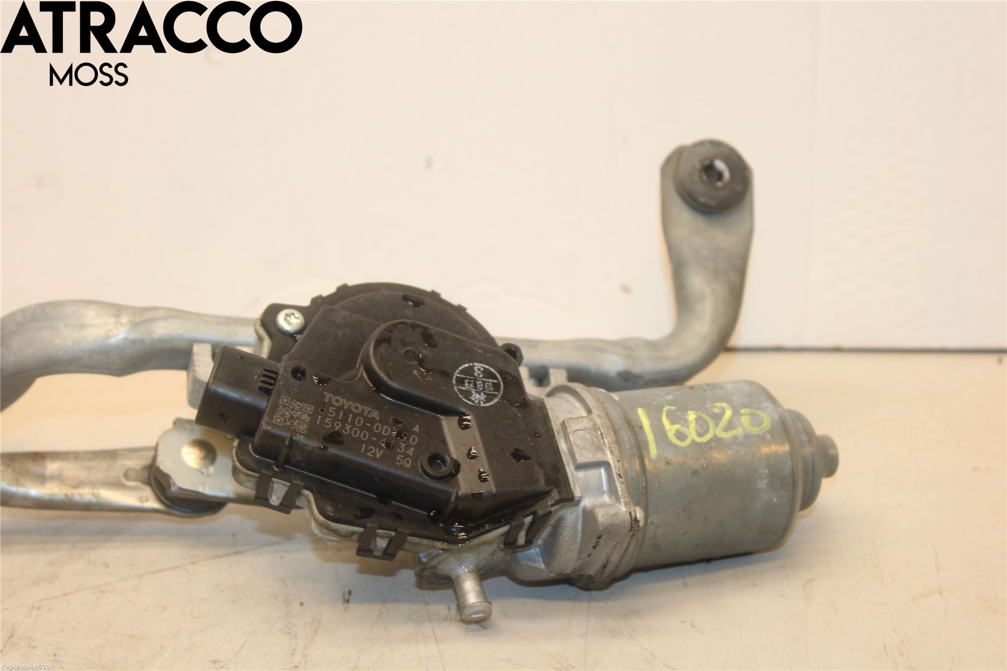 Toyota YARIS XP130 12-14 Viskermotor Frontrute