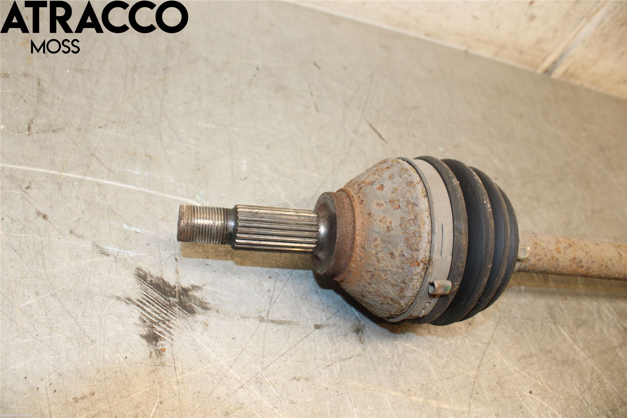 Volkswagen VW UP! / E-UP! Drivaksel Foran Kompl Høyre