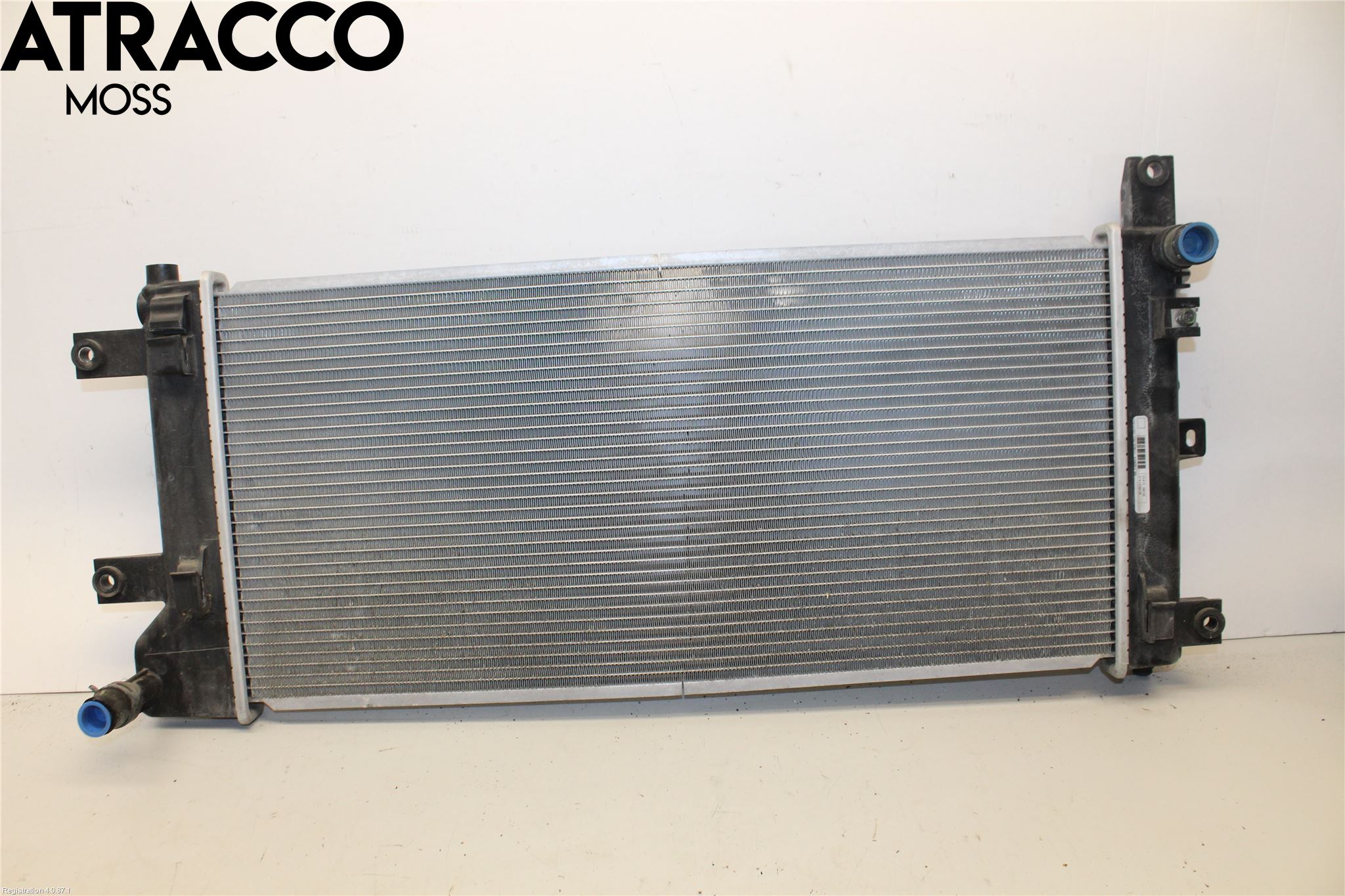 Nissan LEAF 11-17 Radiator Automat