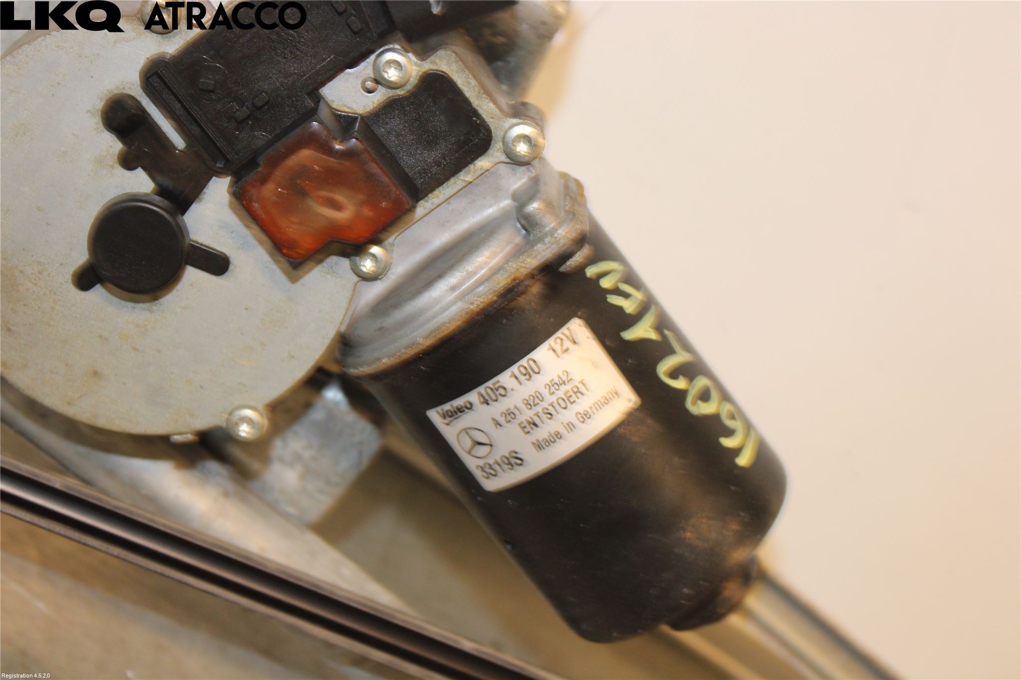 Mercedes-Benz MB E-KLASS (W212) 09-16 Viskermotor Frontrute